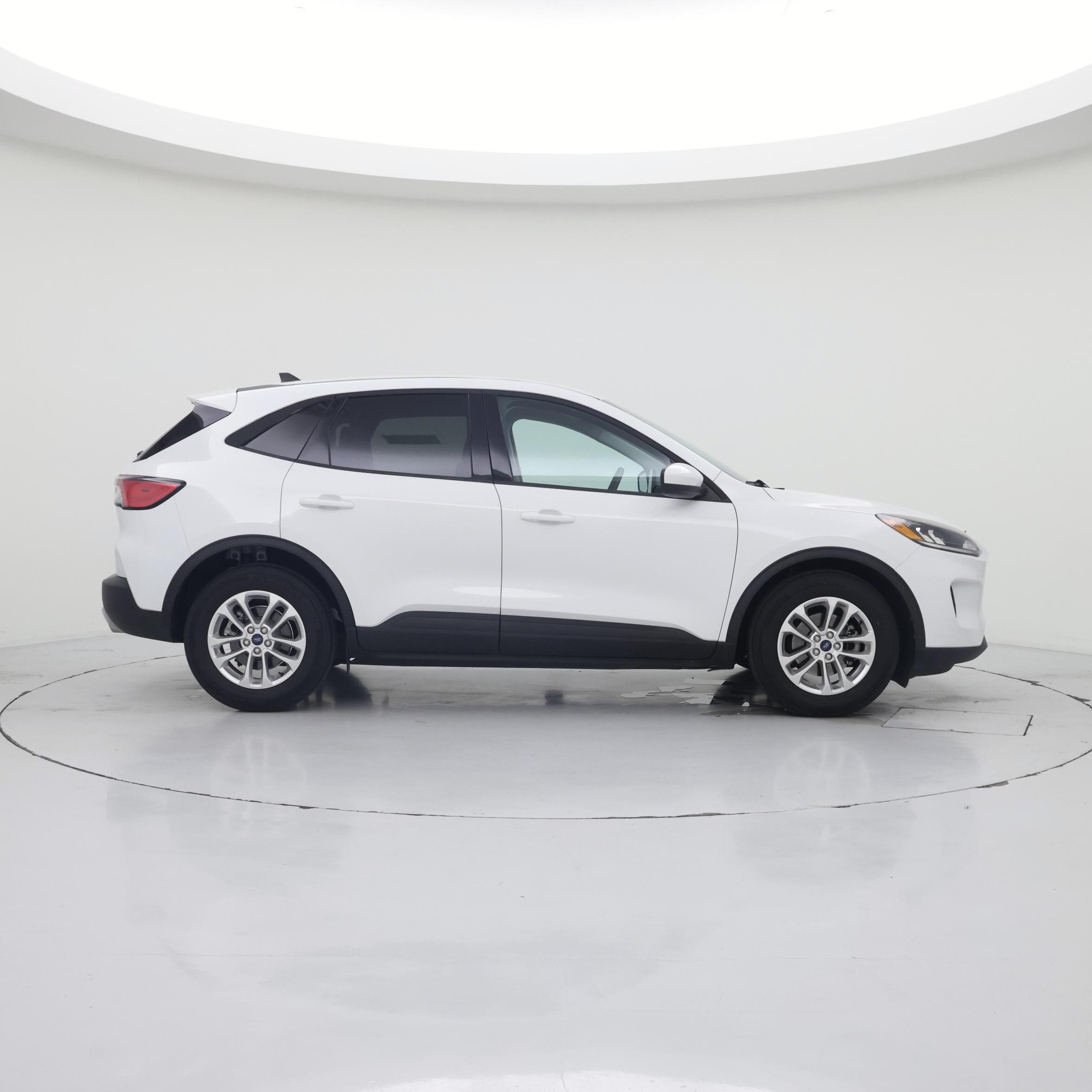 Thumbnail: 2021 Ford Escape - 7