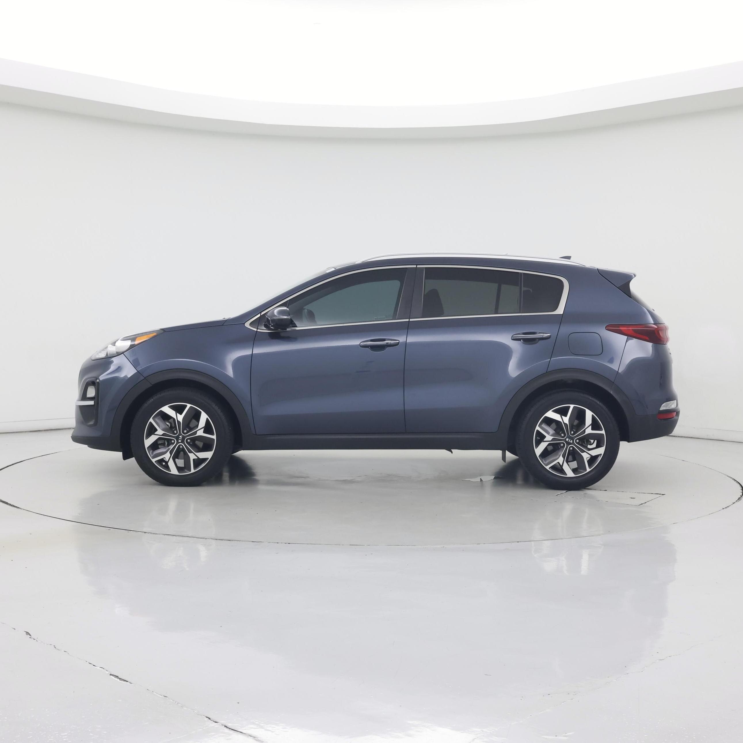 Thumbnail: 2021 Kia Sportage - 3