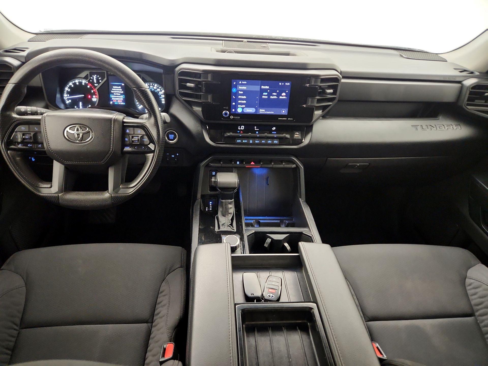 Thumbnail: 2024 Toyota Tundra - 9