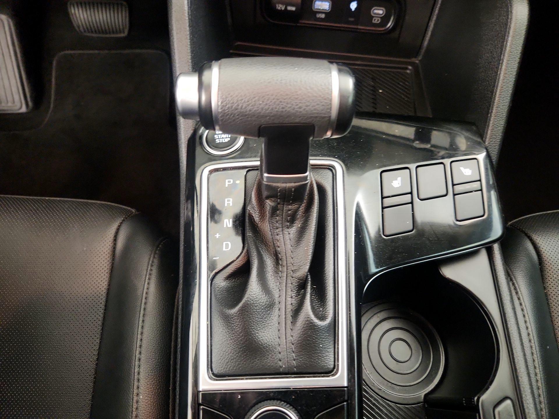 Thumbnail: 2023 Kia Sportage - 18