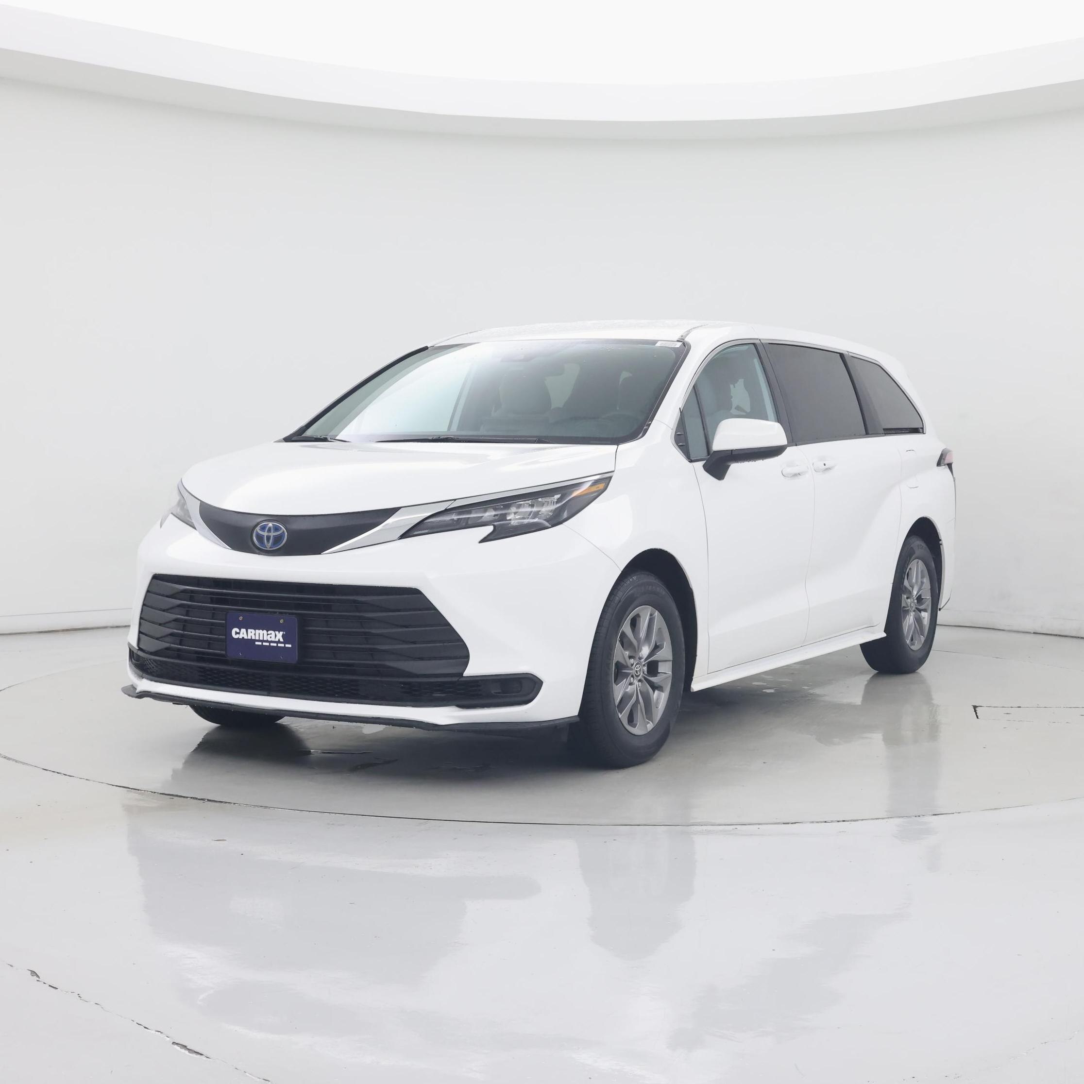 Thumbnail: 2025 Toyota Sienna - 4
