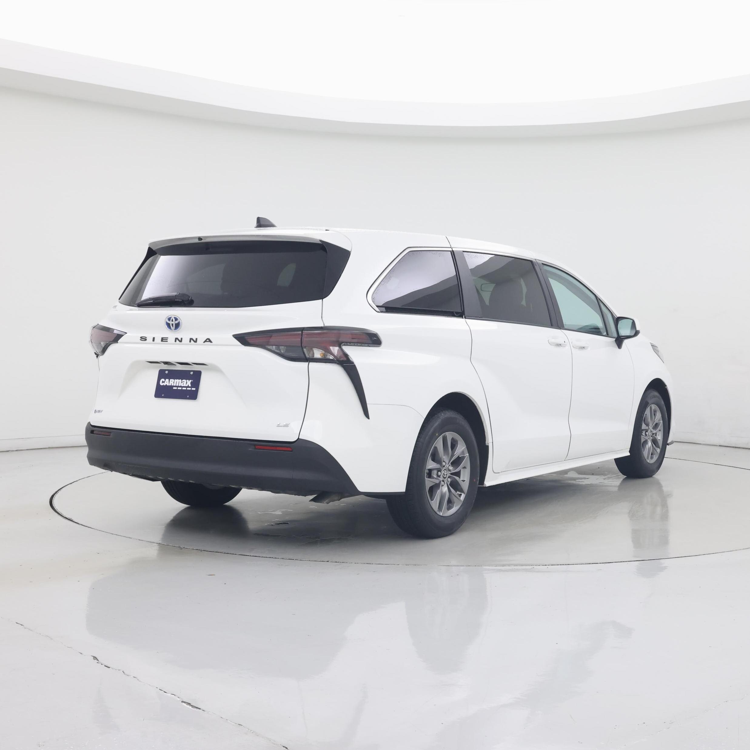 Thumbnail: 2025 Toyota Sienna - 8
