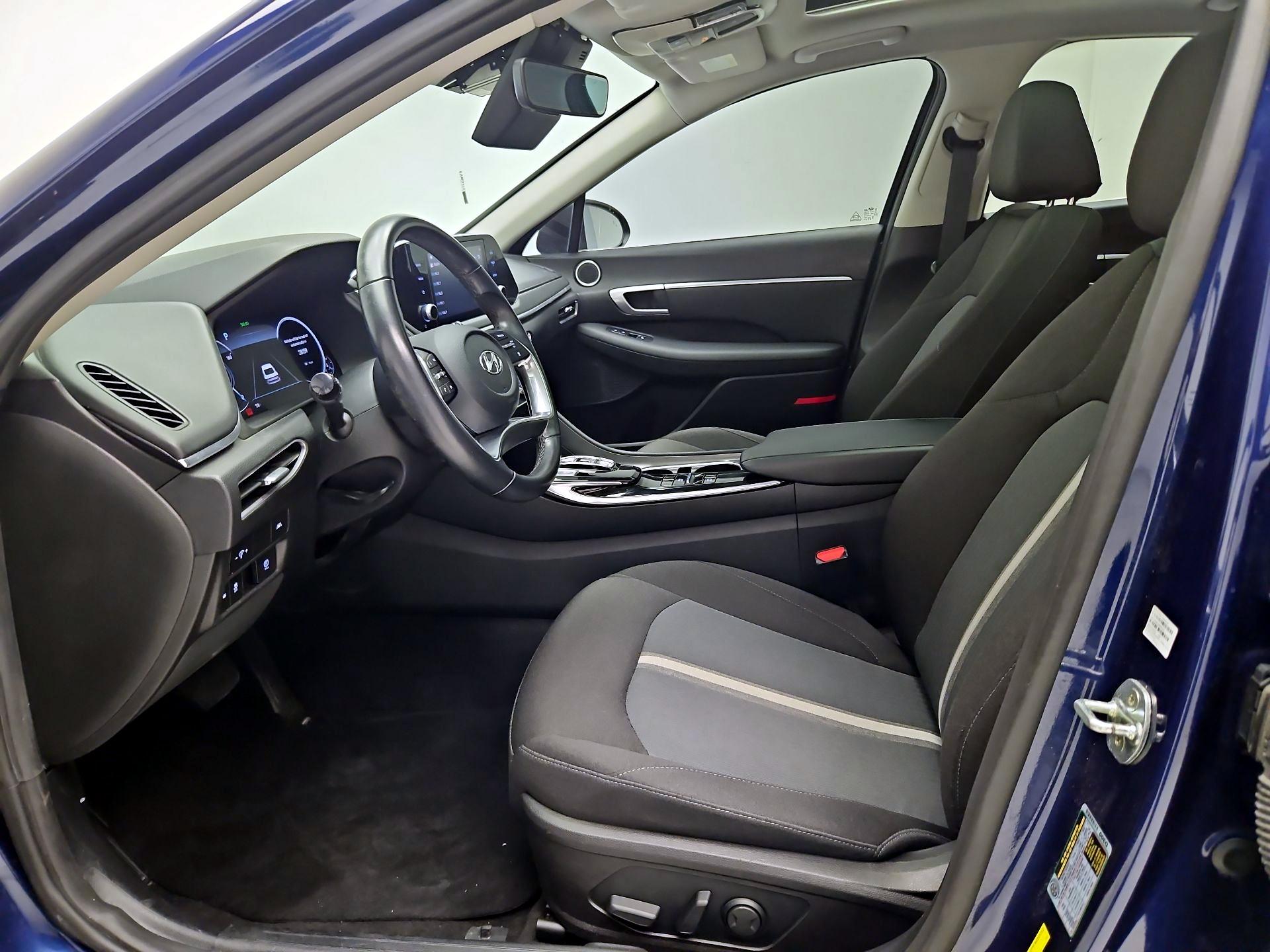 Thumbnail: 2021 Hyundai Sonata - 11