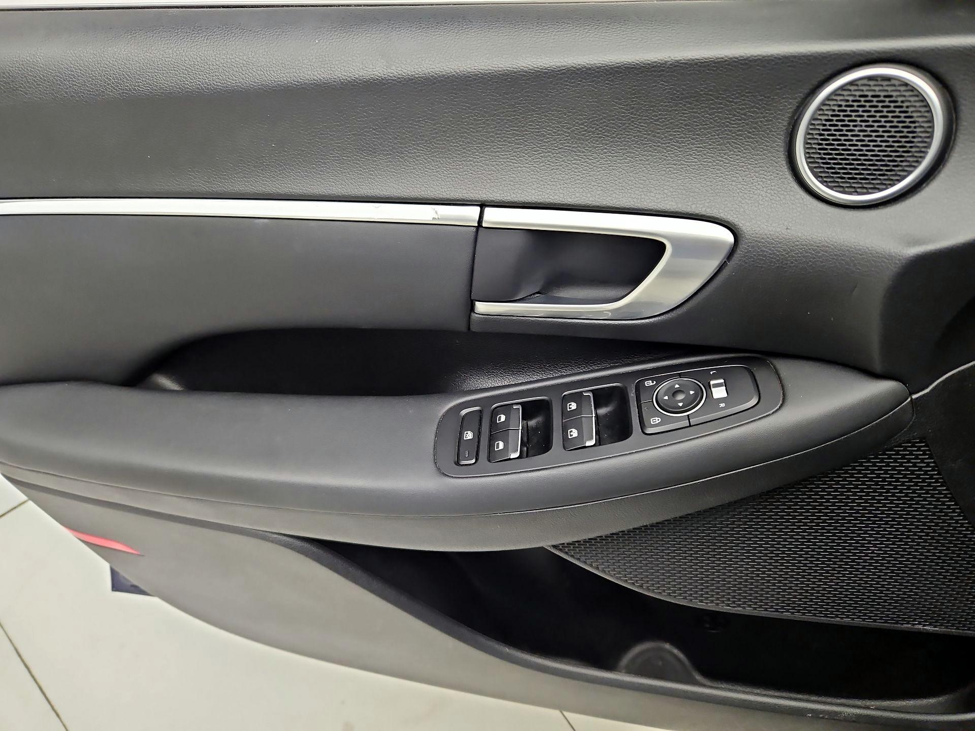 Thumbnail: 2021 Hyundai Sonata - 12