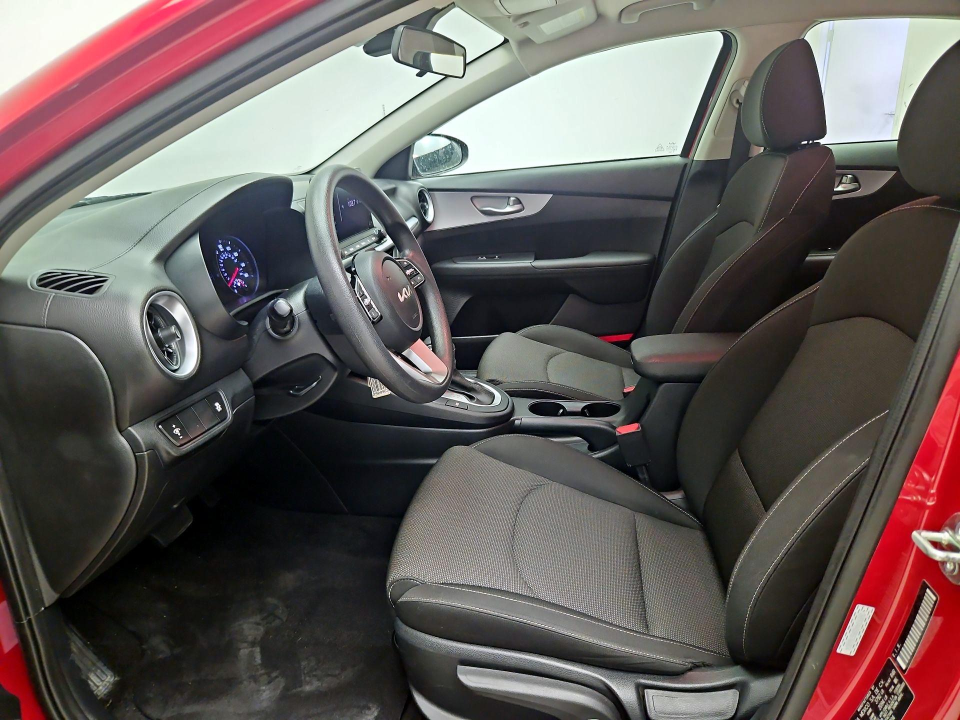 Thumbnail: 2024 Kia Forte - 11