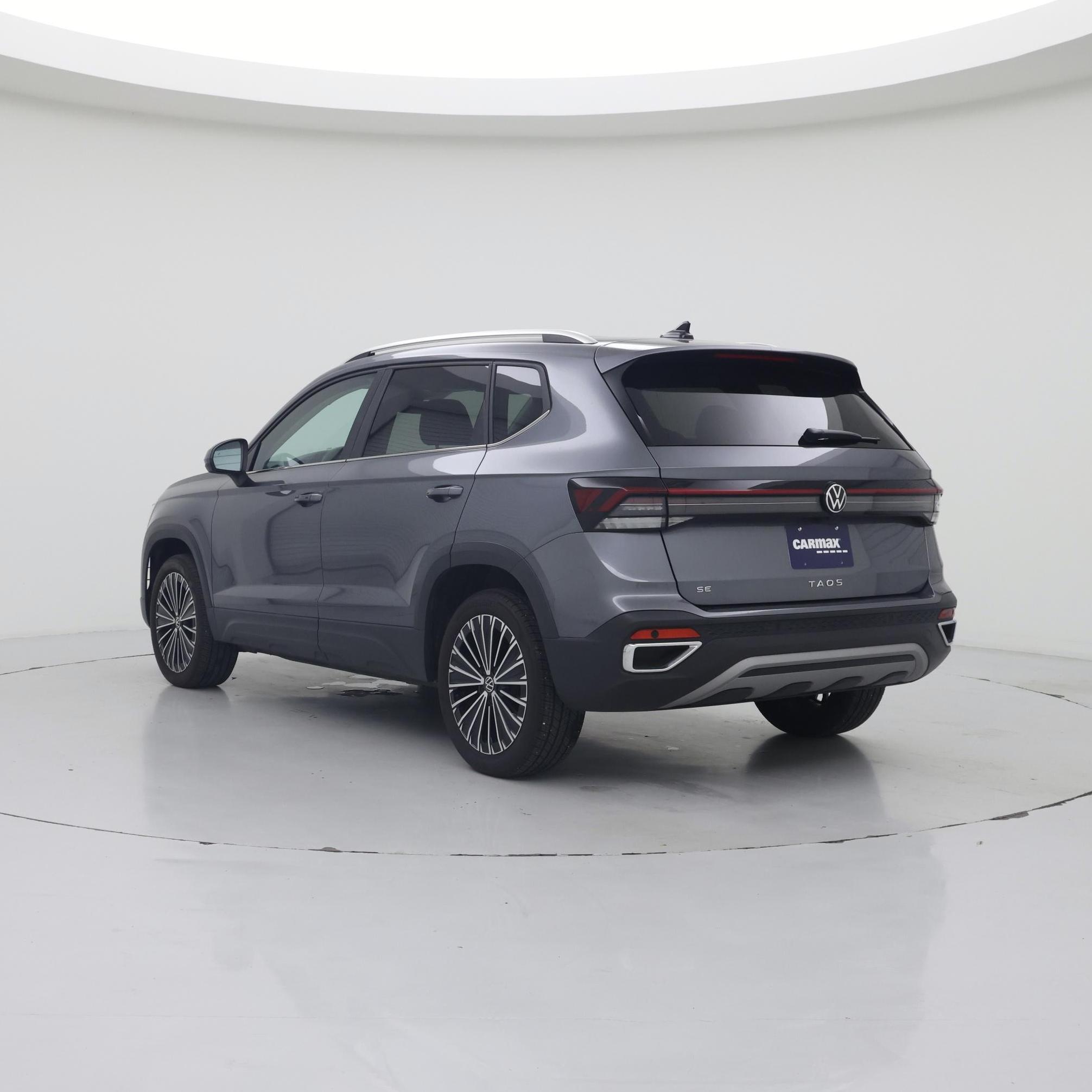Thumbnail: 2025 Volkswagen Taos - 2