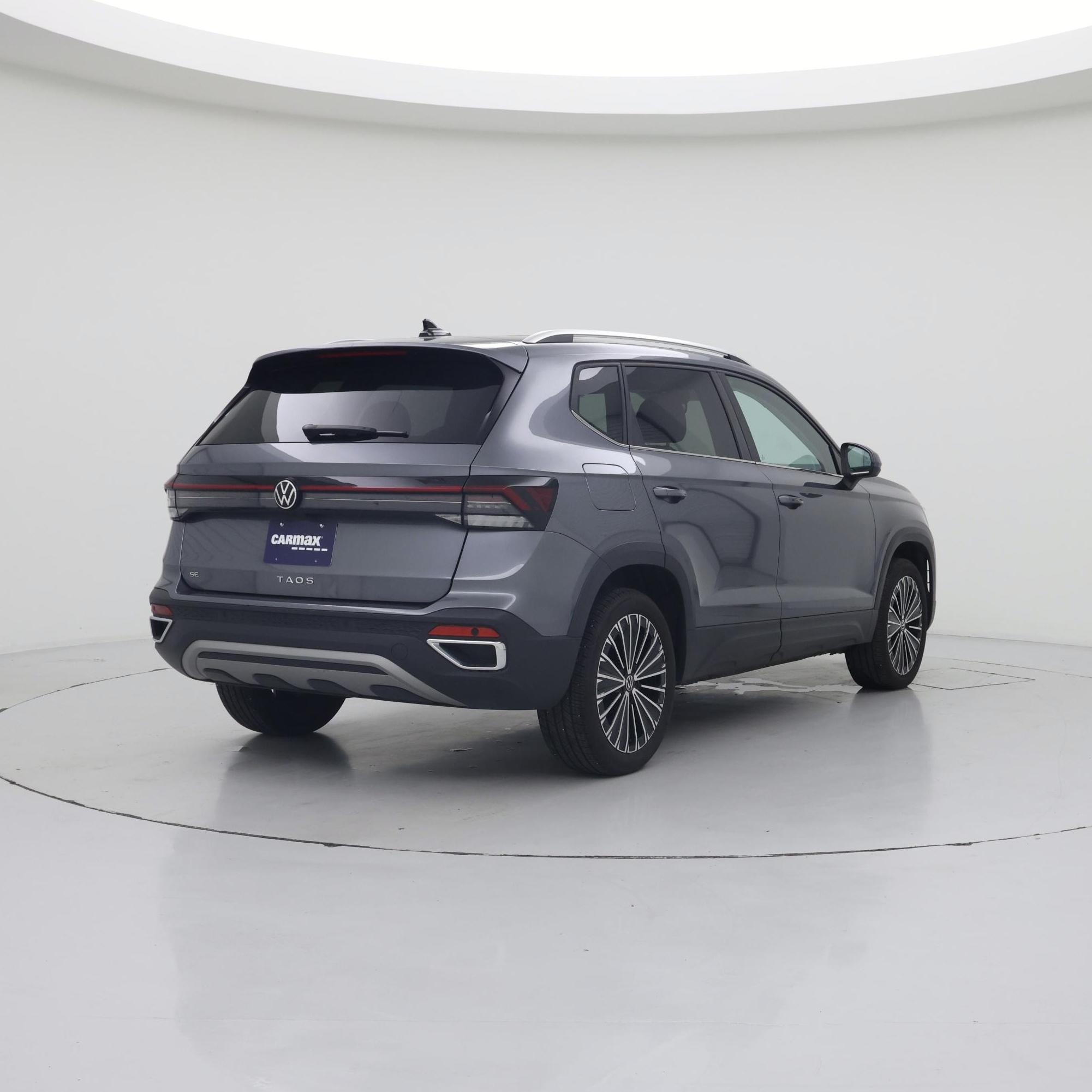 Thumbnail: 2025 Volkswagen Taos - 8