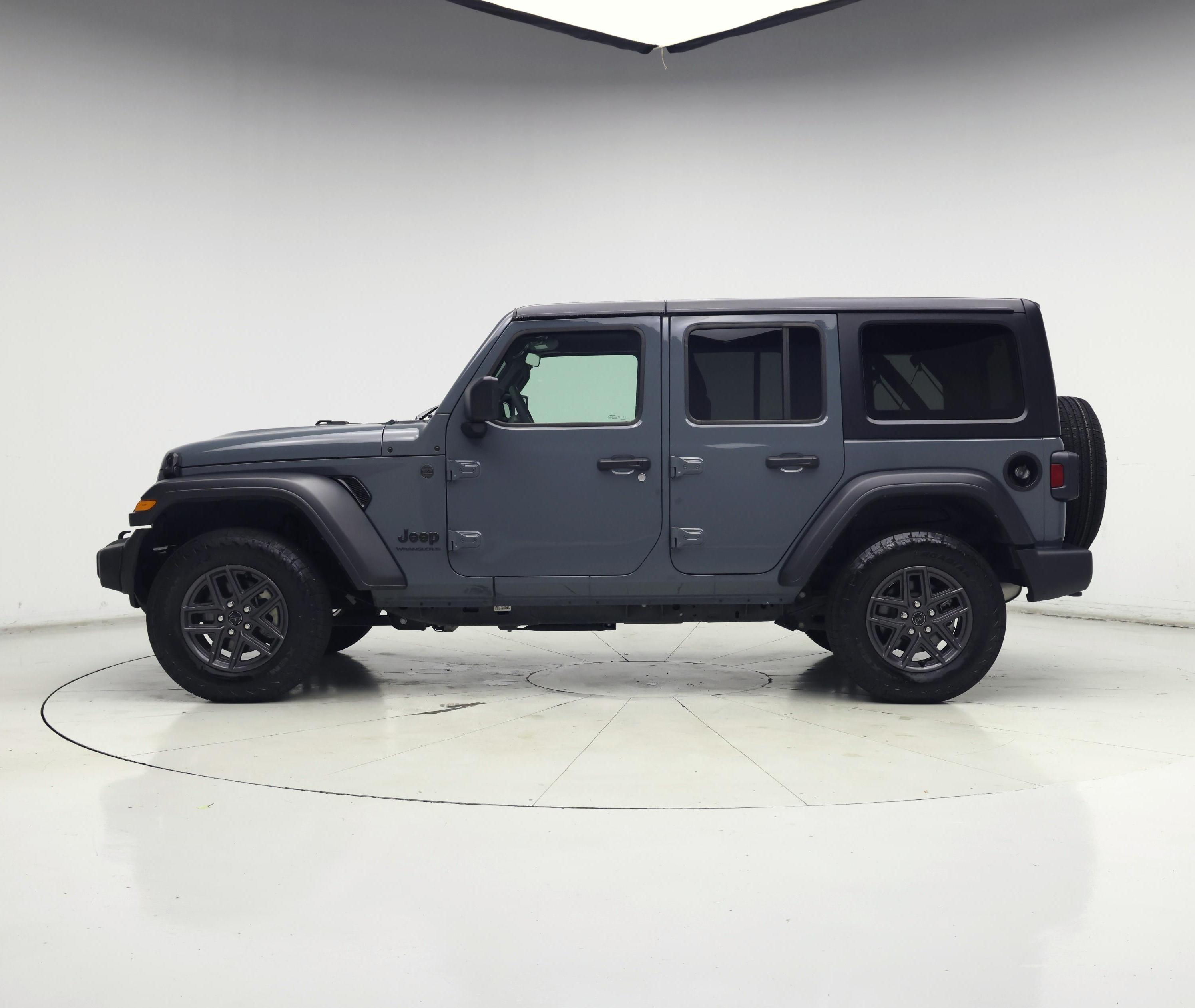 Thumbnail: 2025 Jeep Wrangler - 3