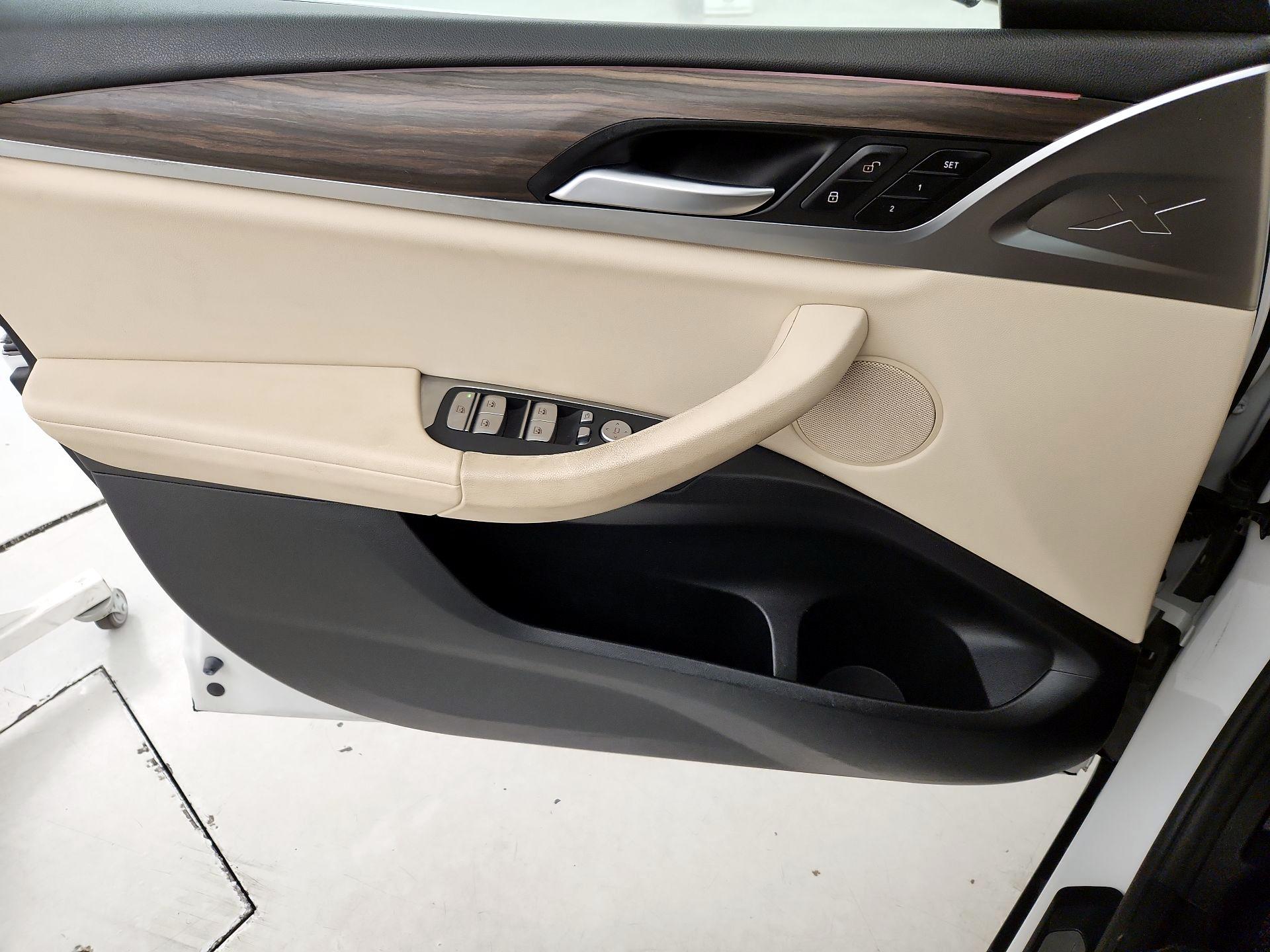 Thumbnail: 2021 BMW X3 - 12