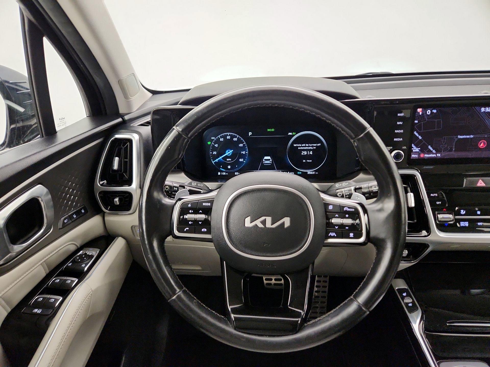 Thumbnail: 2022 Kia Sorento - 10