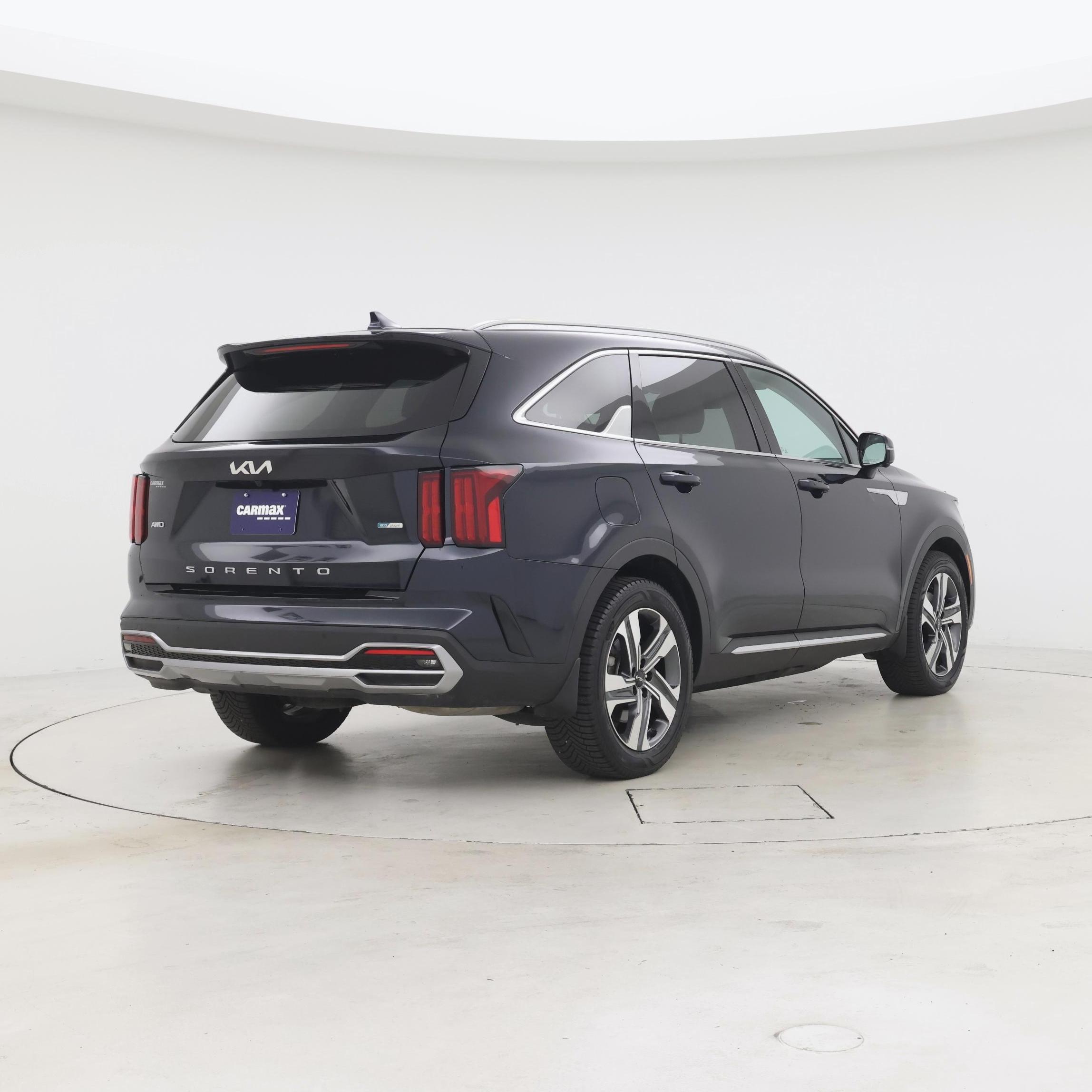Thumbnail: 2022 Kia Sorento - 8