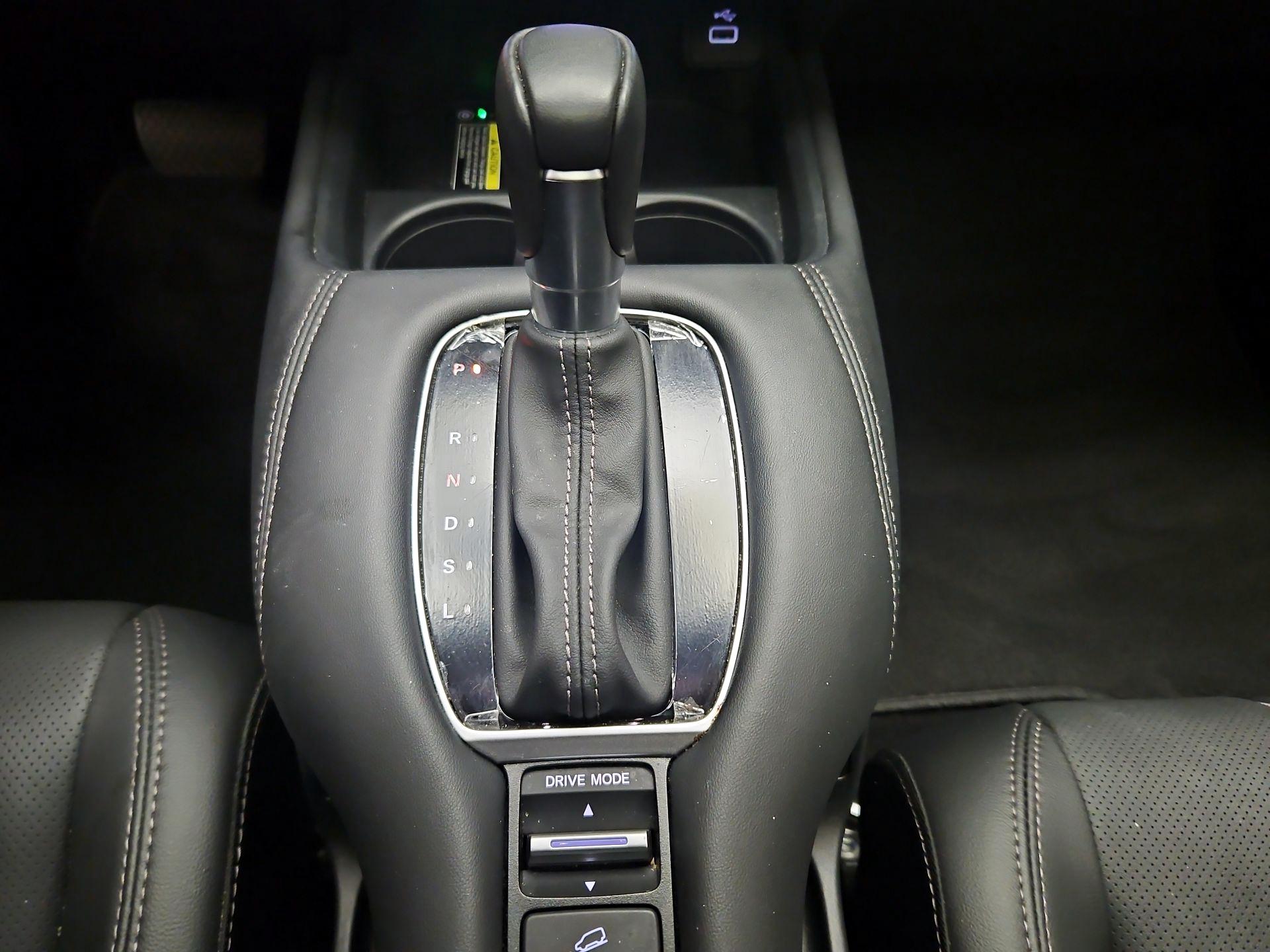 Thumbnail: 2025 Honda HR-V - 17