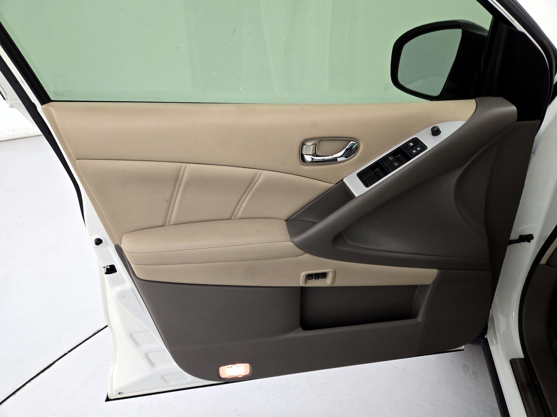 Thumbnail: 2014 Nissan Murano - 12