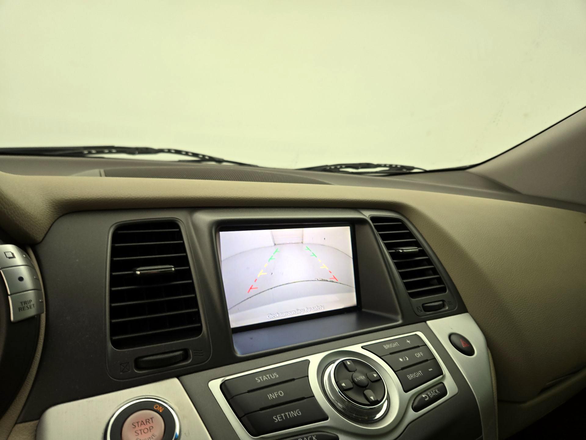 Thumbnail: 2014 Nissan Murano - 14