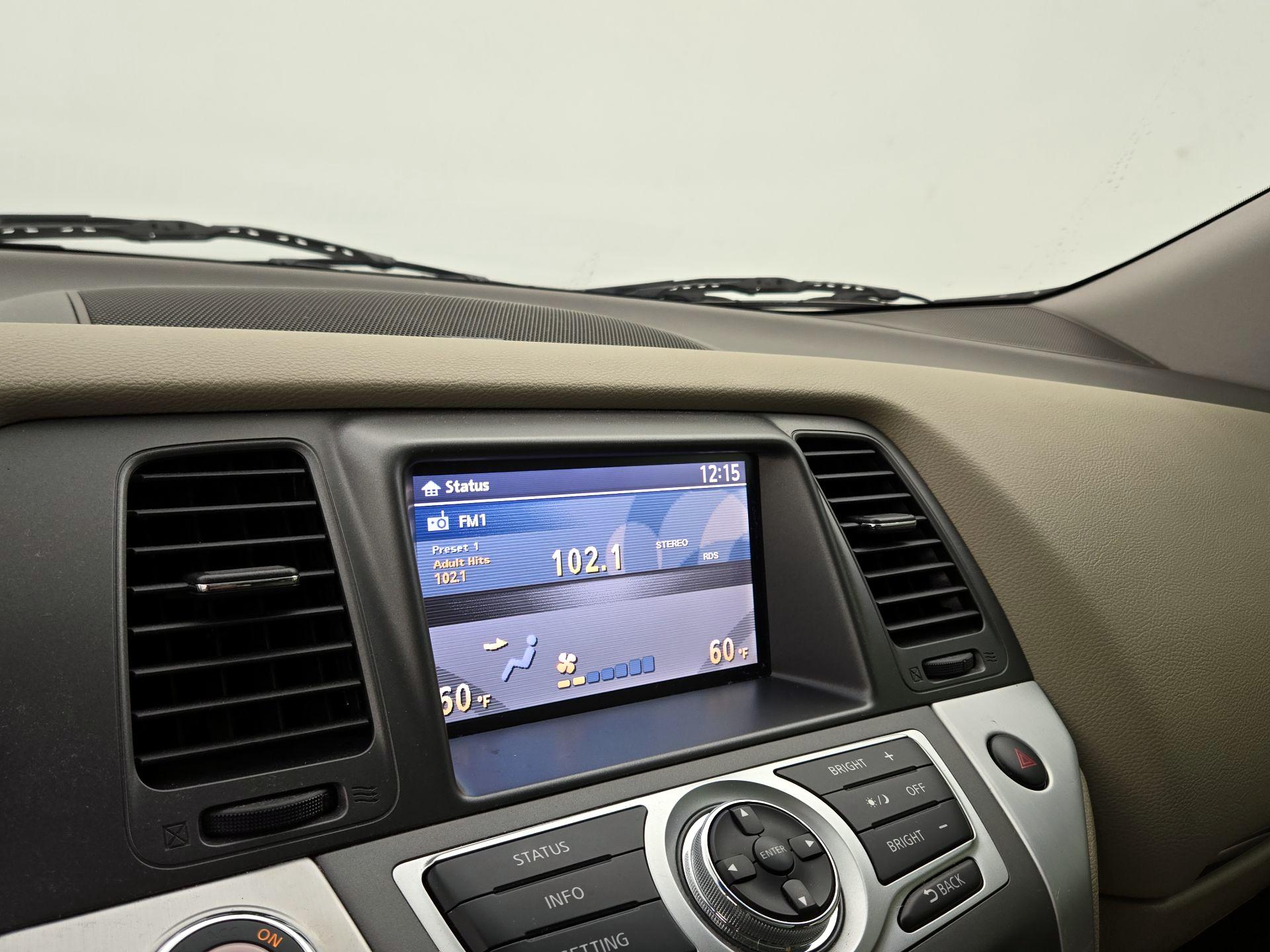 Thumbnail: 2014 Nissan Murano - 15