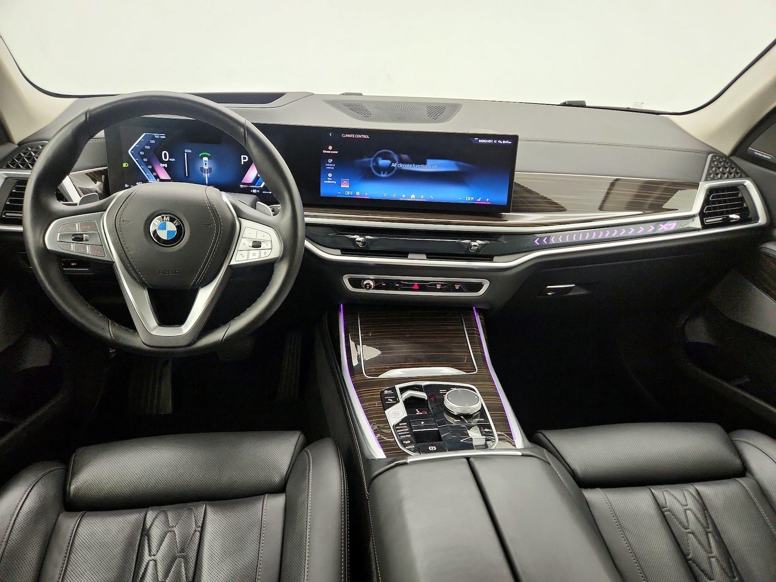 2025 BMW X7 40i - Photo 10