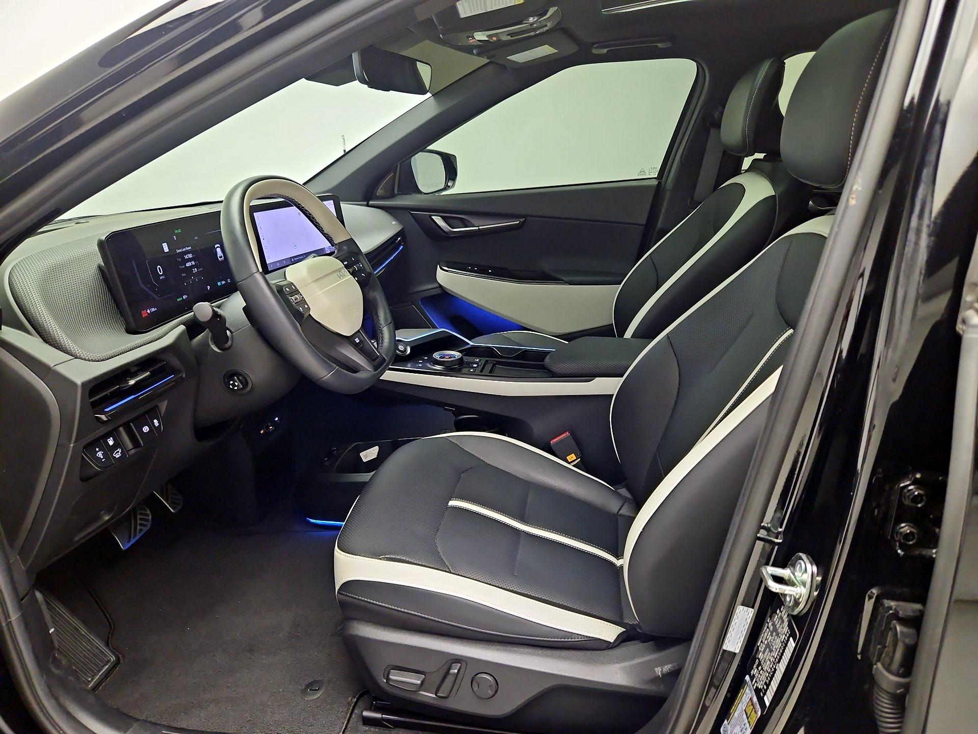 Thumbnail: 2025 Kia EV6 - 11