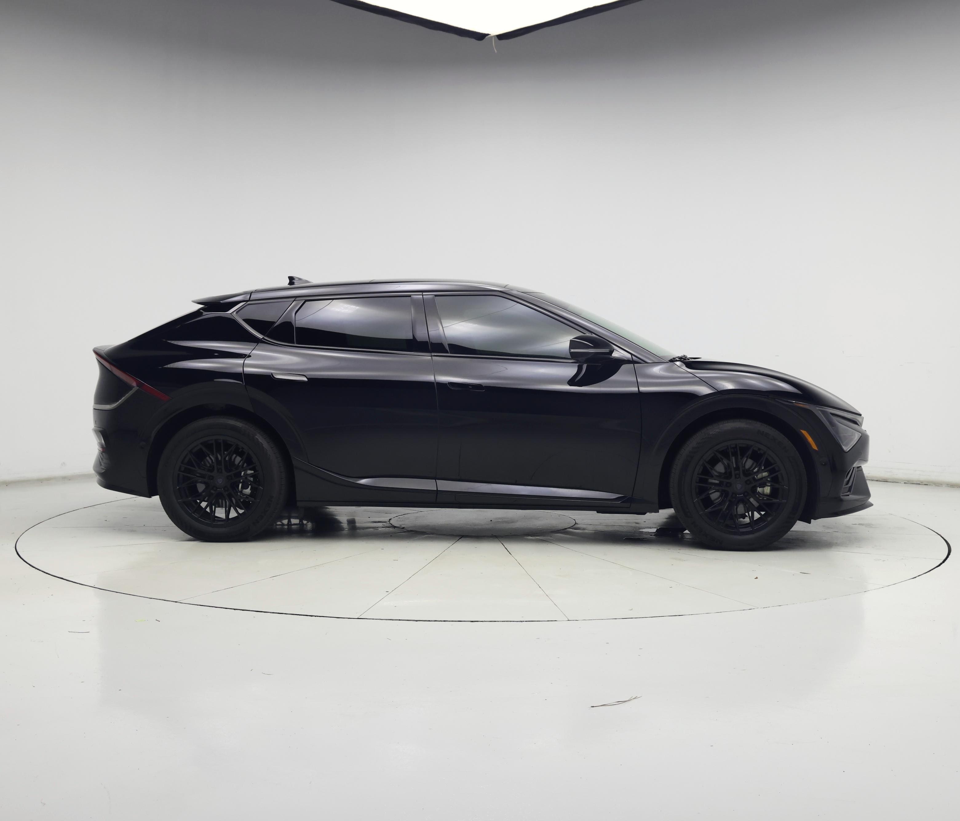 Thumbnail: 2025 Kia EV6 - 7