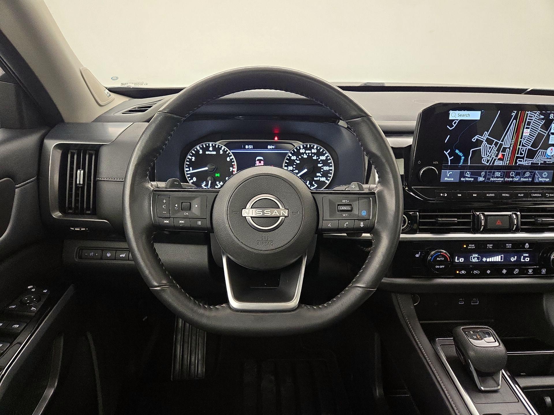 Thumbnail: 2023 Nissan Pathfinder - 10