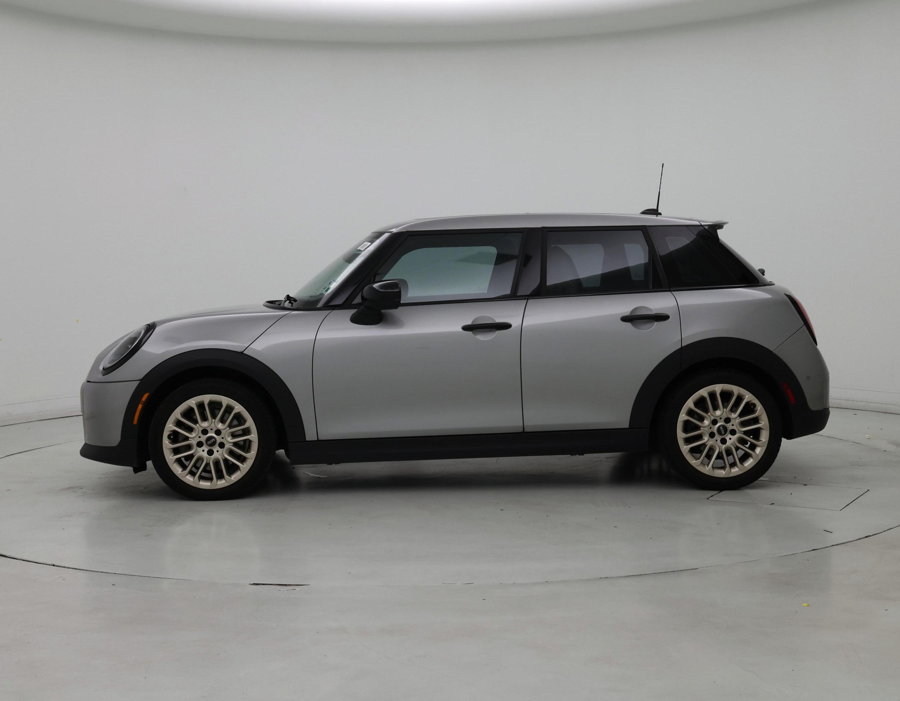 Thumbnail: 2025 MINI Cooper Hardtop - 3