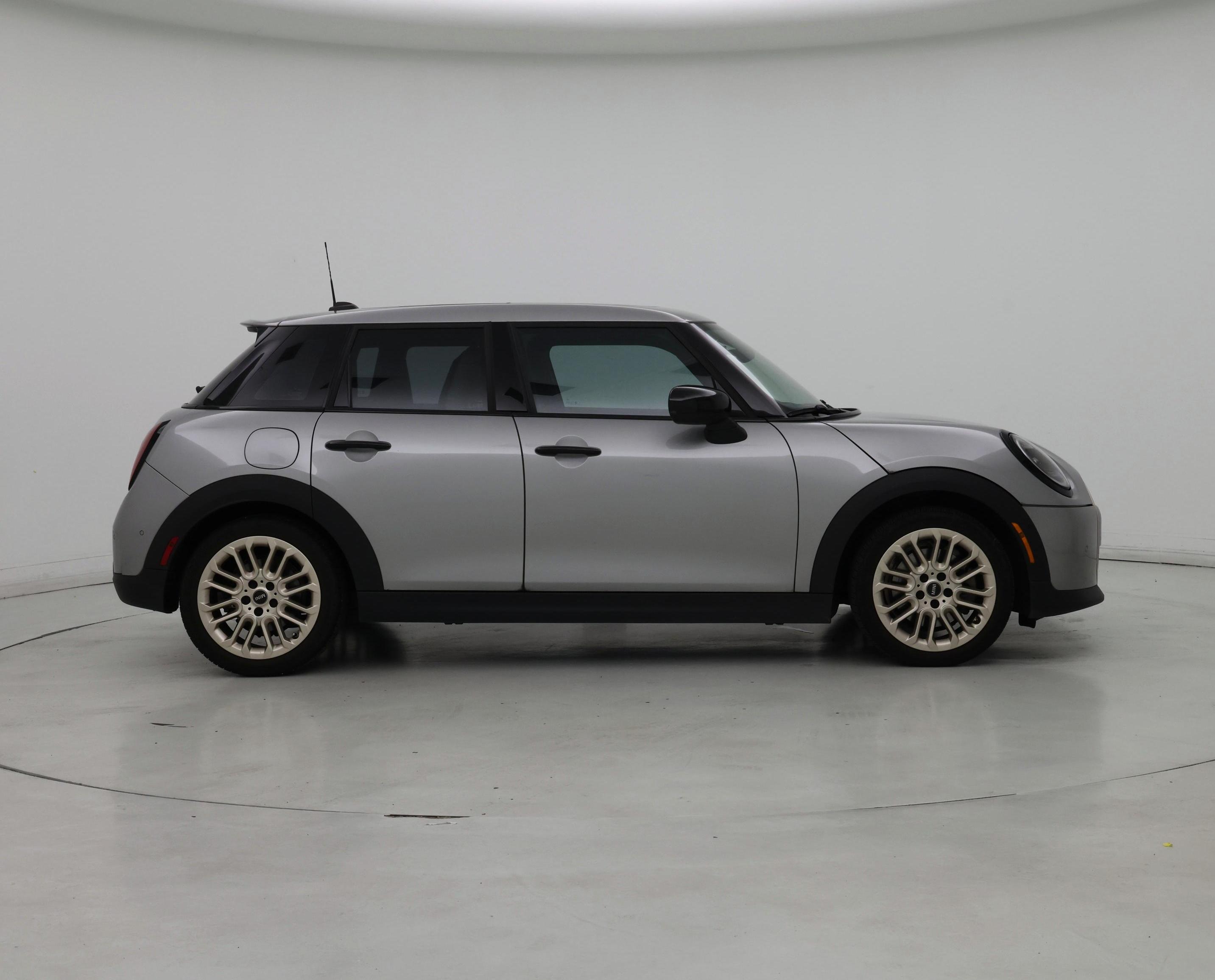 Thumbnail: 2025 MINI Cooper Hardtop - 7