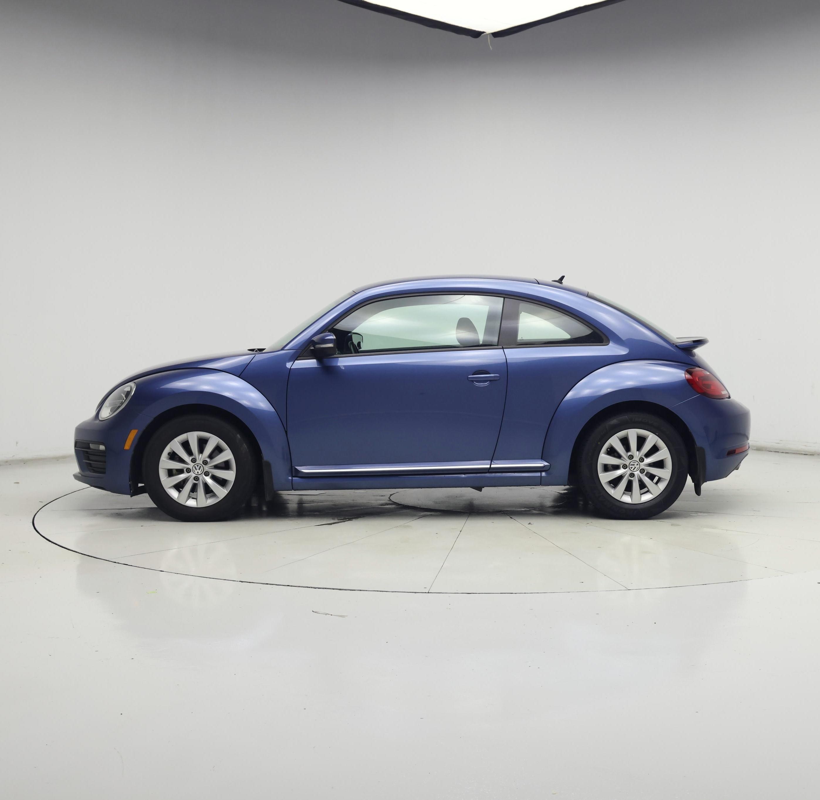 Thumbnail: 2019 Volkswagen Beetle - 3