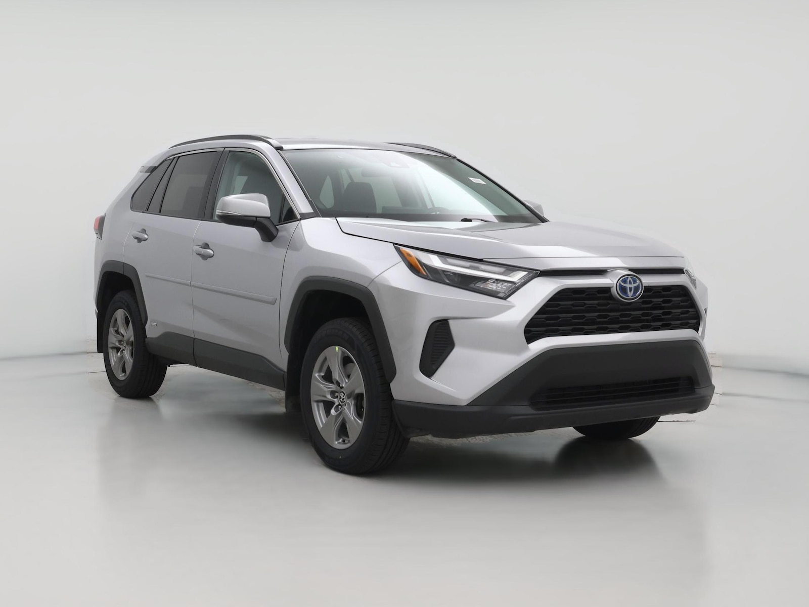 2024 Toyota RAV4 LE - Photo 1