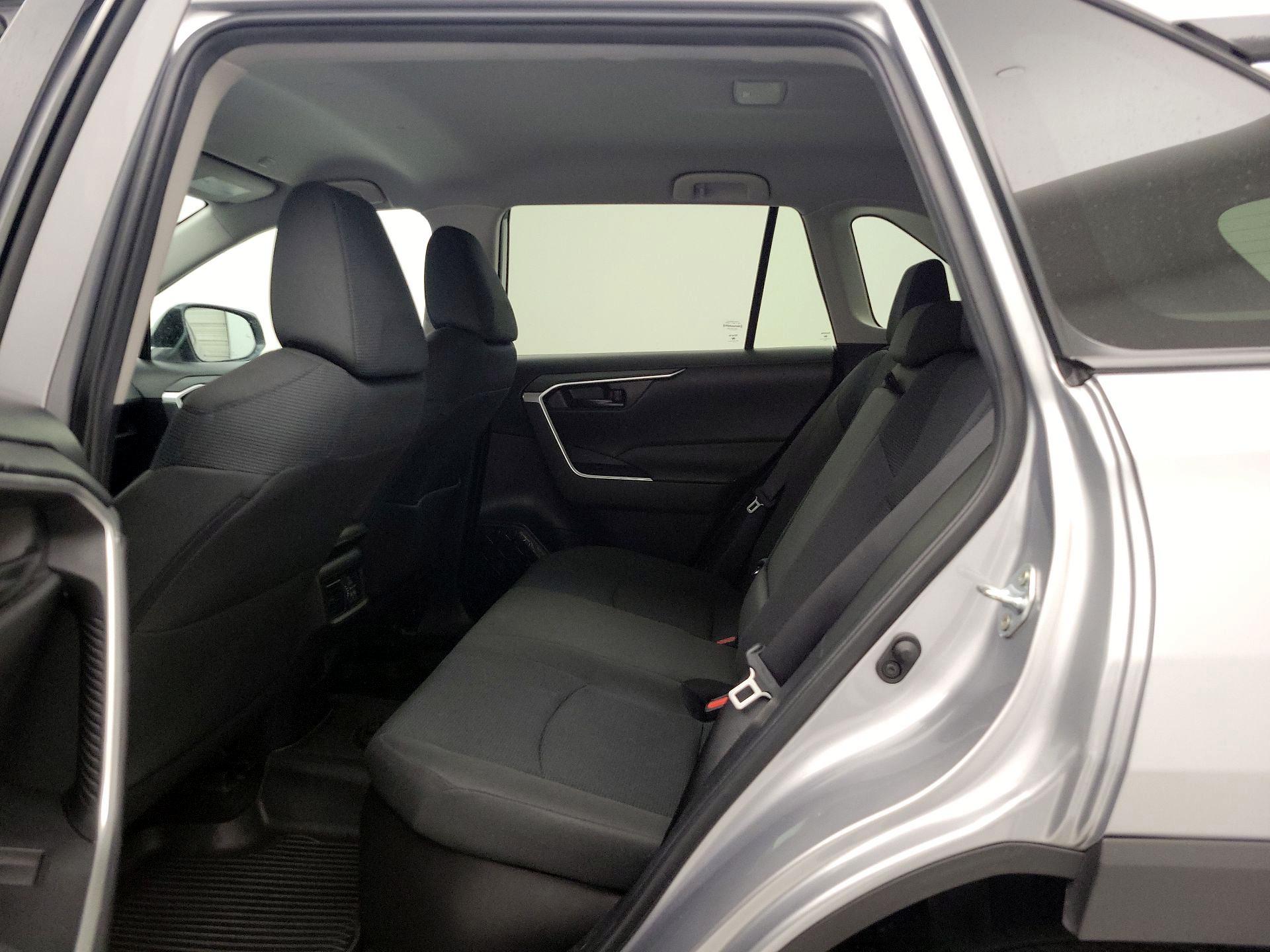 Thumbnail: 2024 Toyota RAV4 - 19