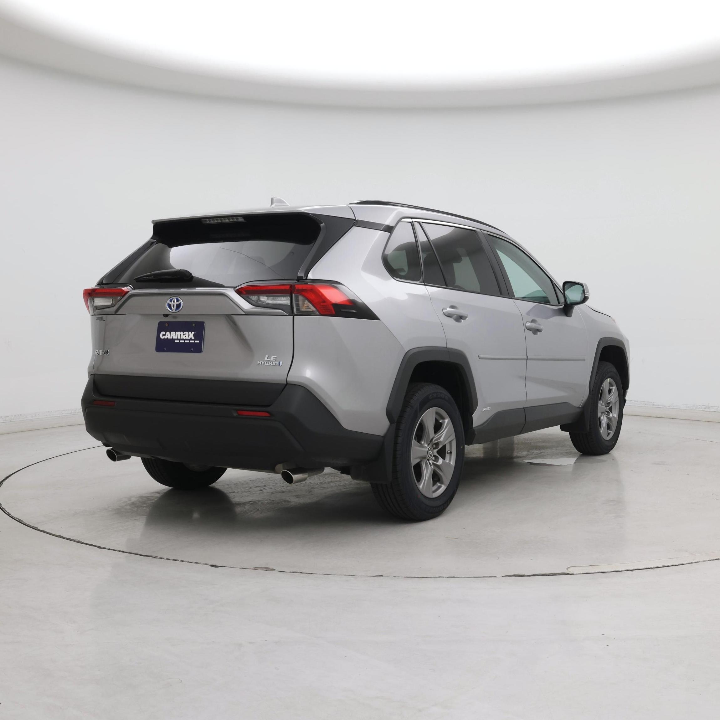Thumbnail: 2024 Toyota RAV4 - 8