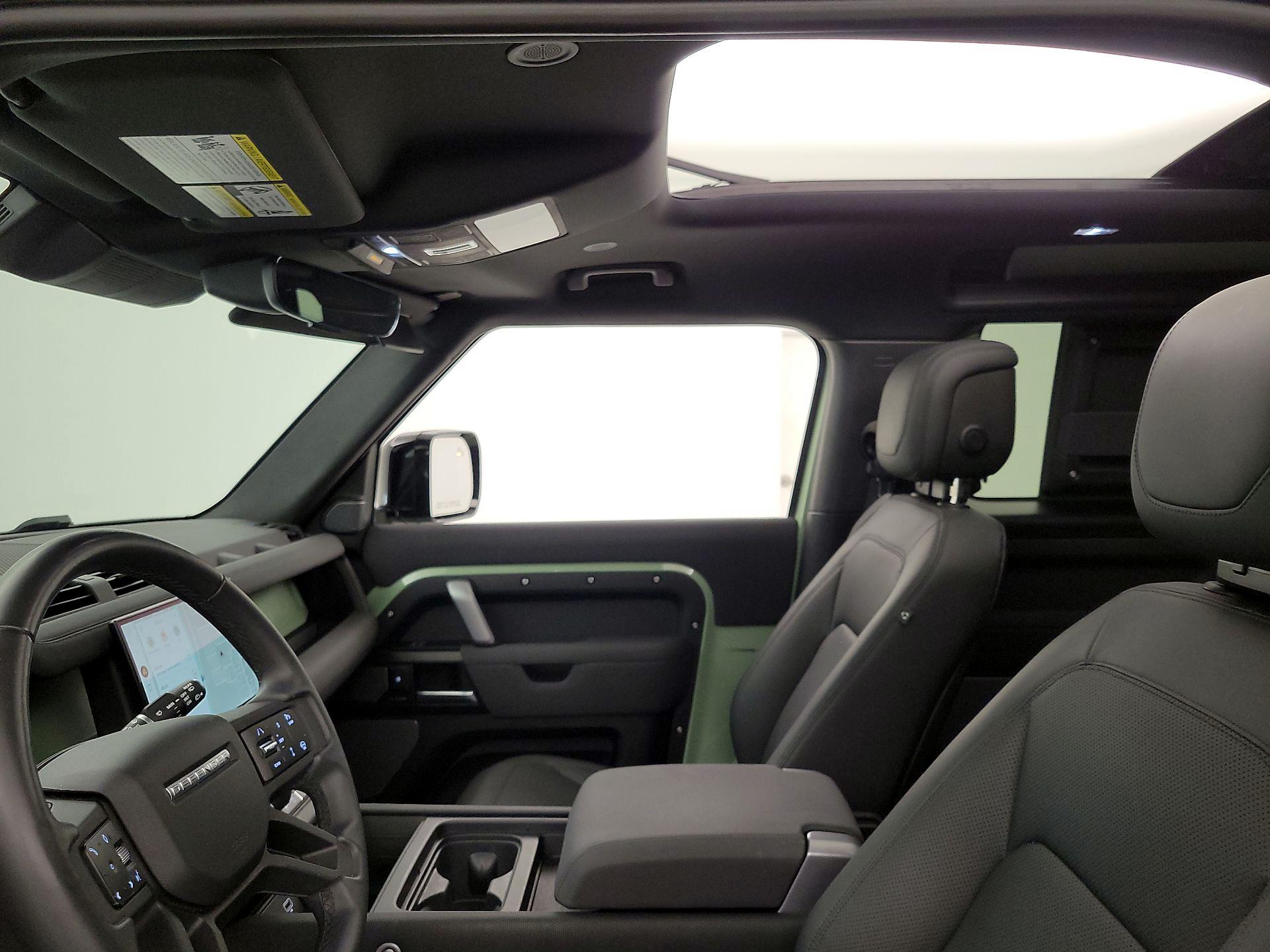 Thumbnail: 2023 Land Rover Defender - 20