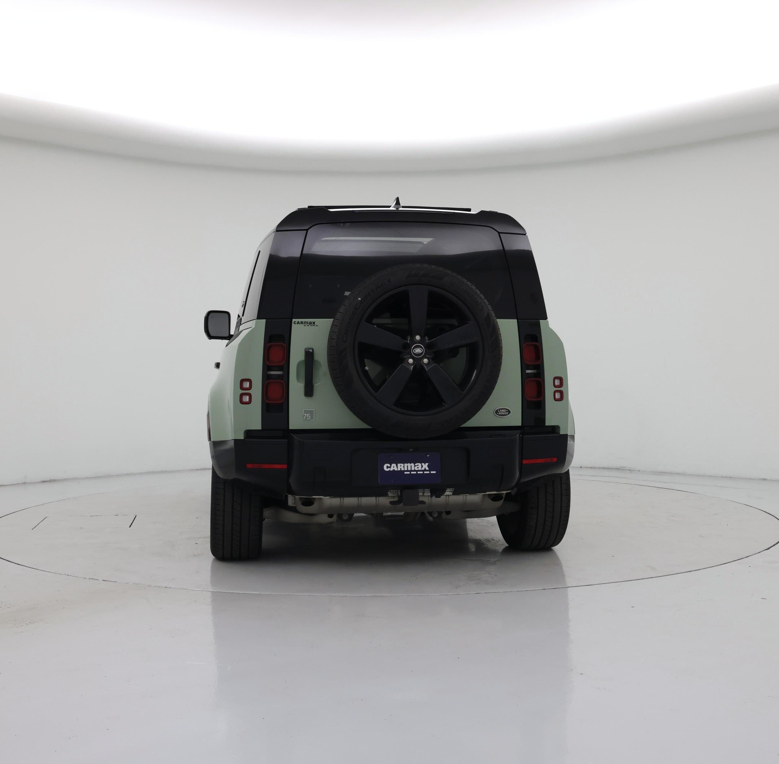 Thumbnail: 2023 Land Rover Defender - 6