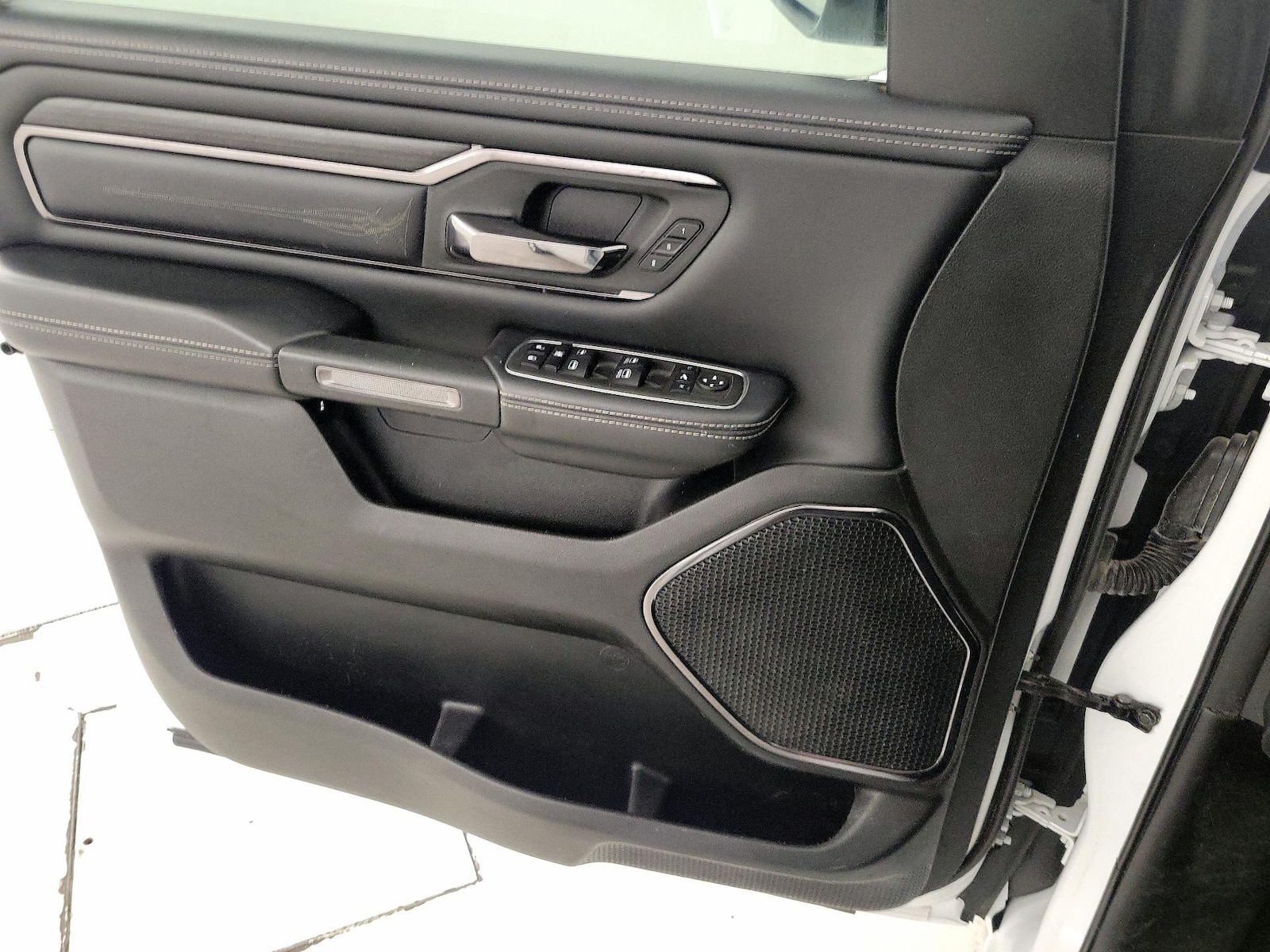 2024 RAM Ram 1500 Pickup Limited - Photo 13