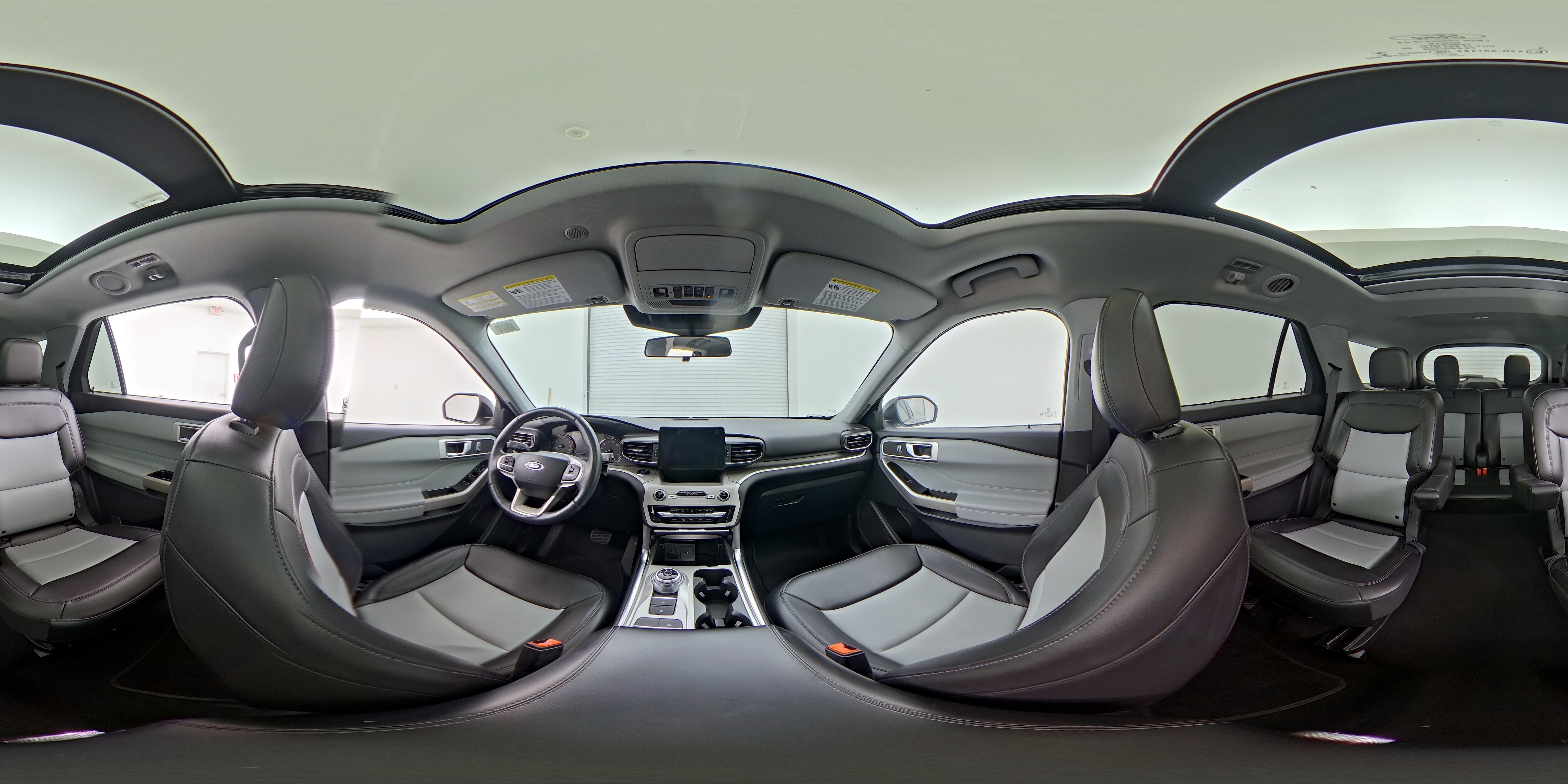 2023 Ford Explorer XLT - Photo 27