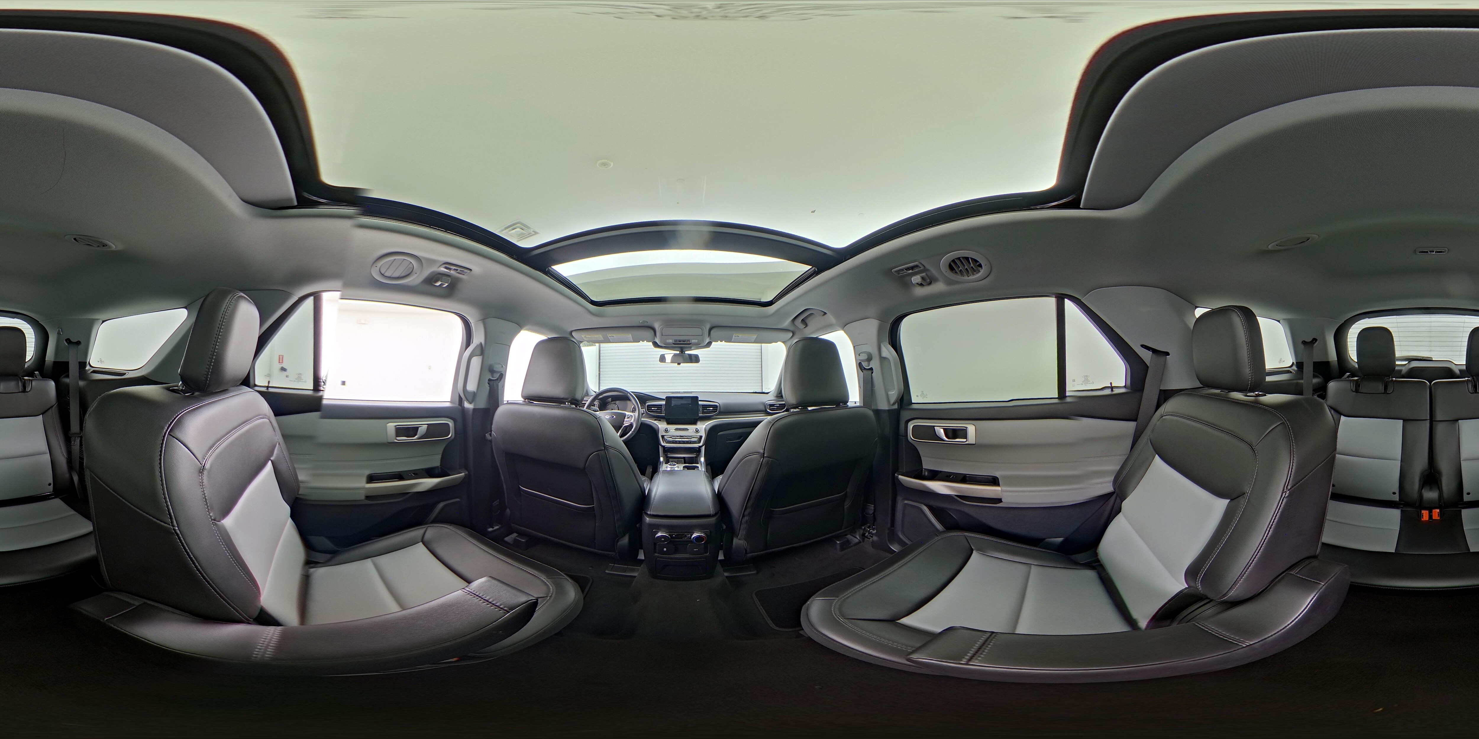 2023 Ford Explorer XLT - Photo 28