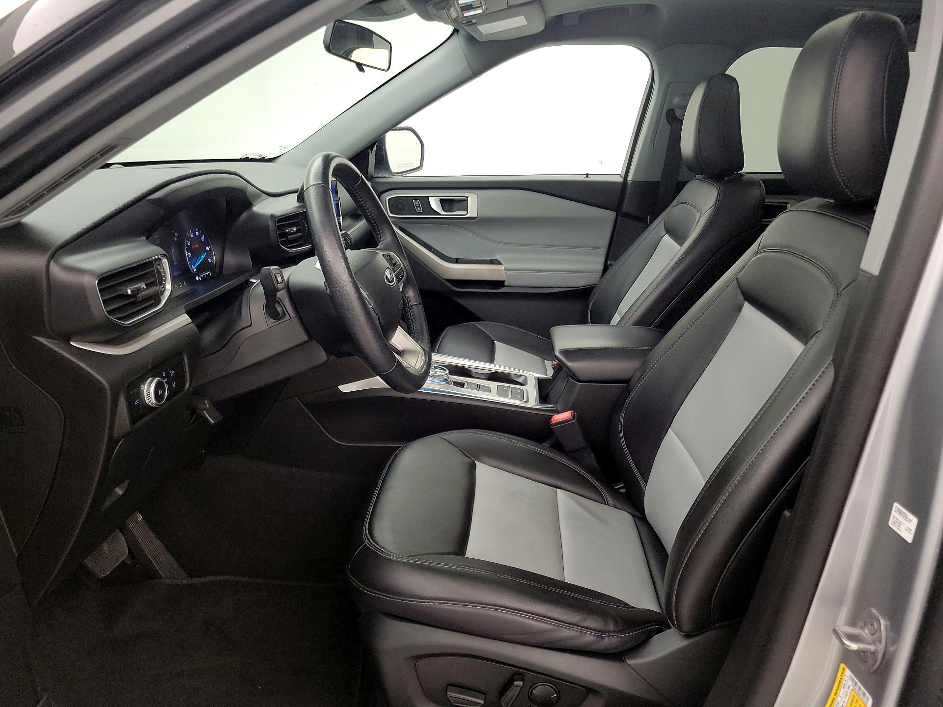 Thumbnail: 2023 Ford Explorer - 11