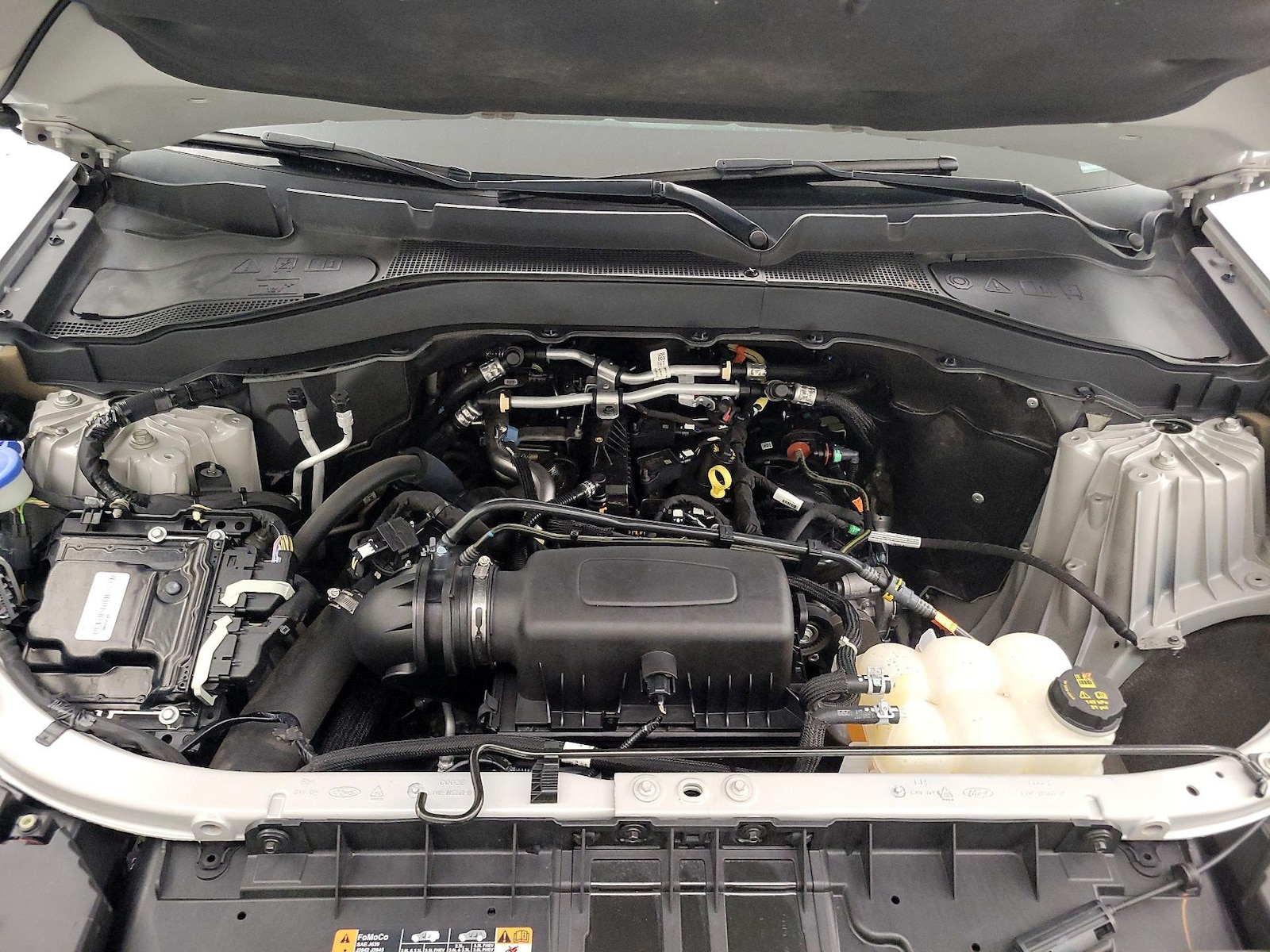 2023 Ford Explorer XLT - Photo 25