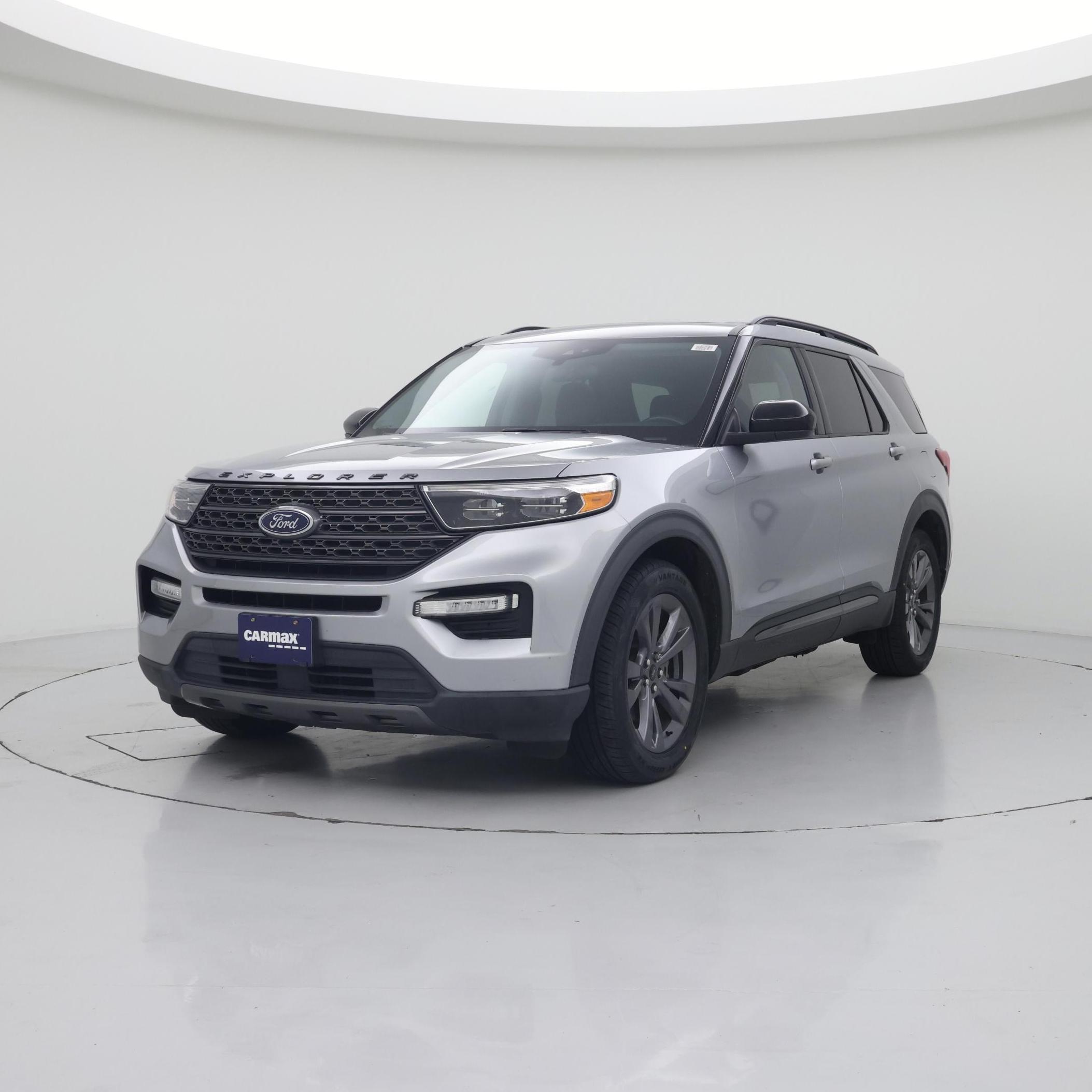 Thumbnail: 2023 Ford Explorer - 4