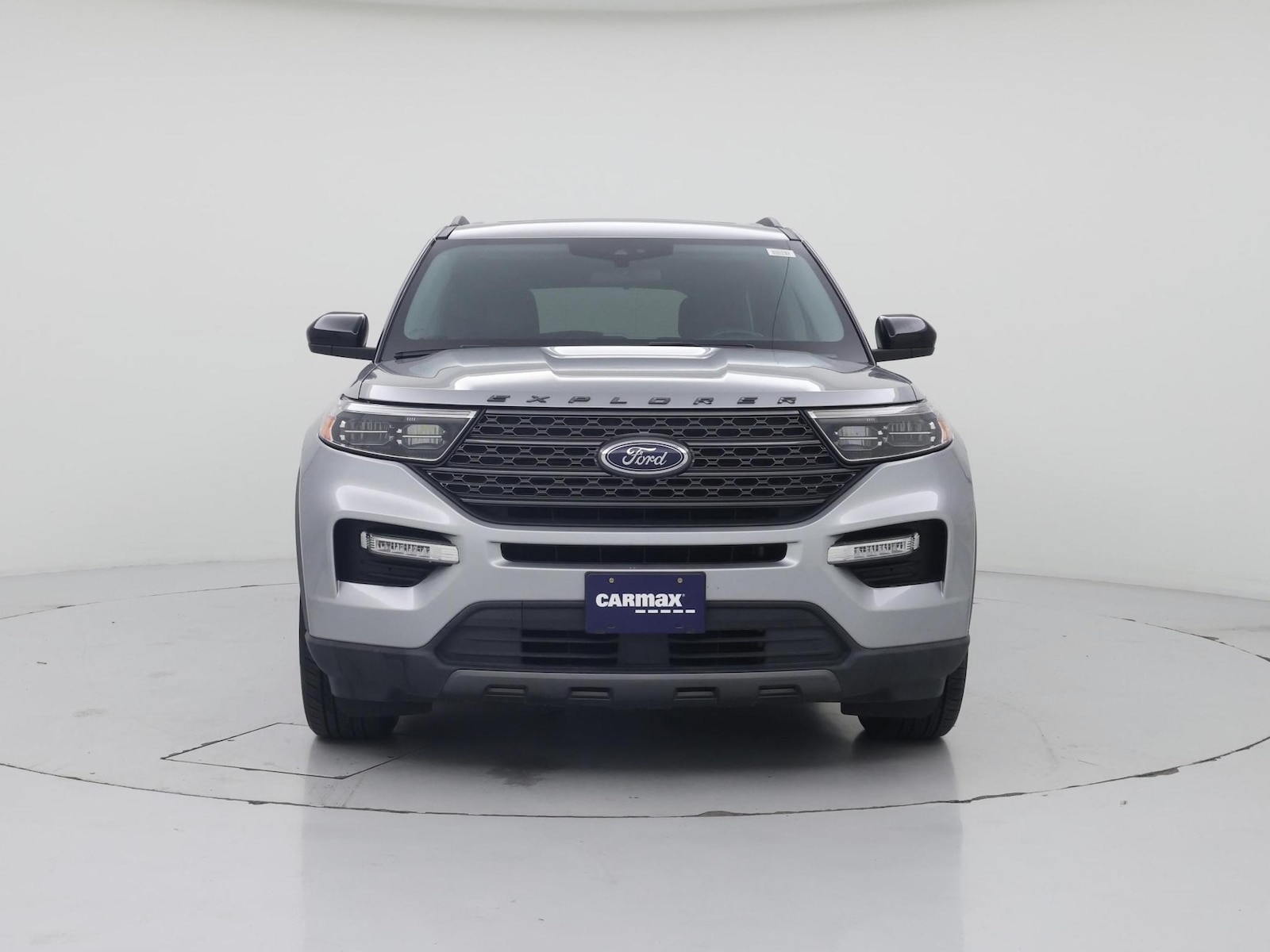 2023 Ford Explorer XLT - Photo 6