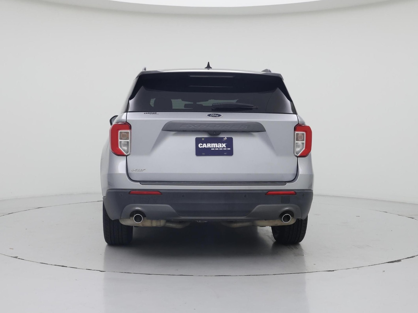 2023 Ford Explorer XLT - Photo 7