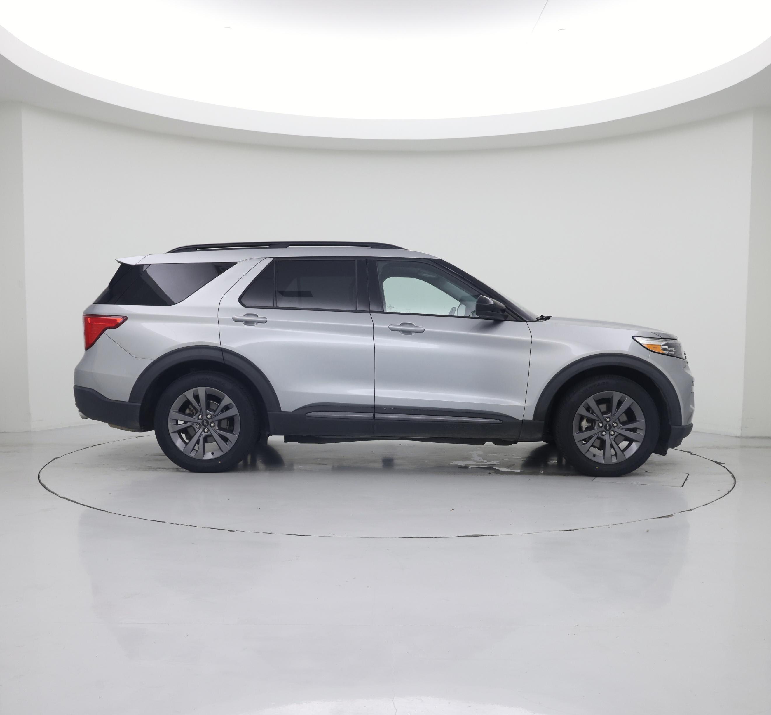 Thumbnail: 2023 Ford Explorer - 7
