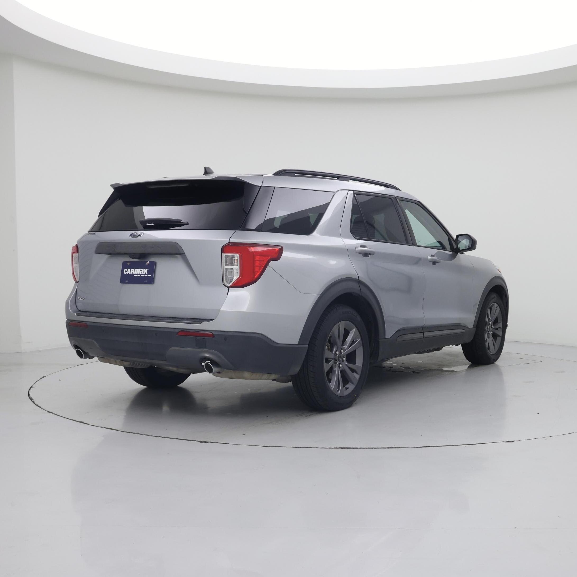 Thumbnail: 2023 Ford Explorer - 8