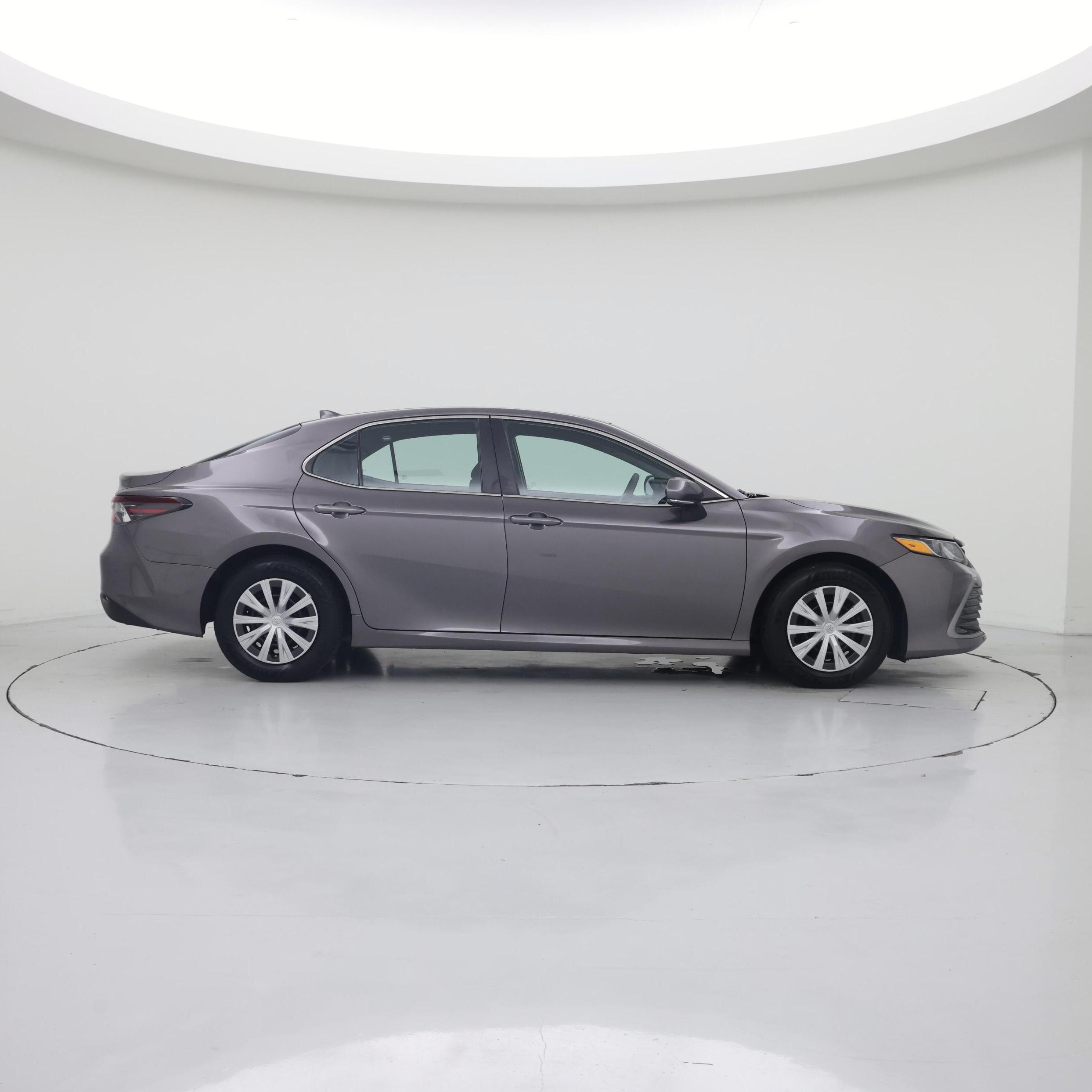 Thumbnail: 2023 Toyota Camry - 7