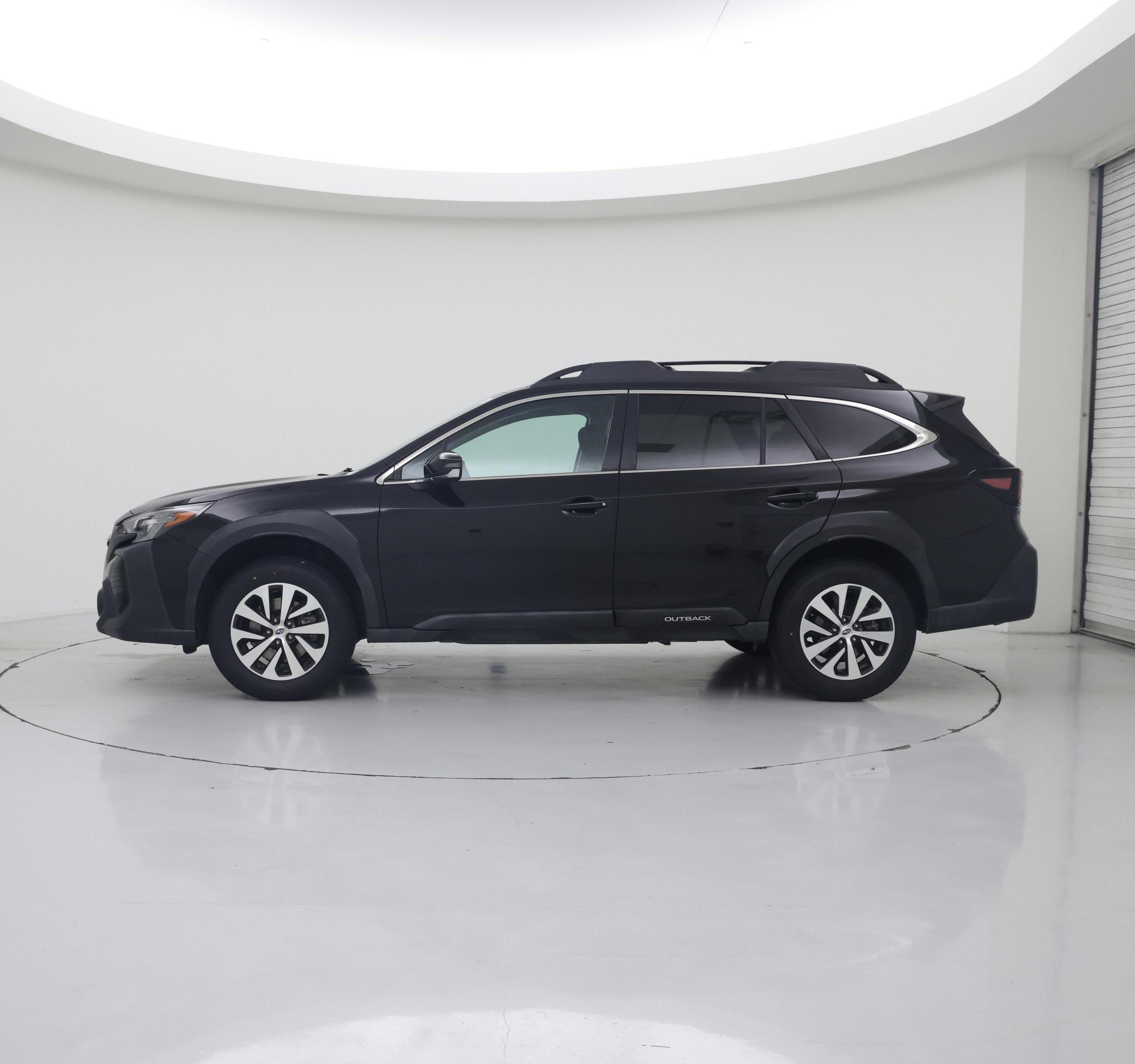 Thumbnail: 2023 Subaru Outback - 3