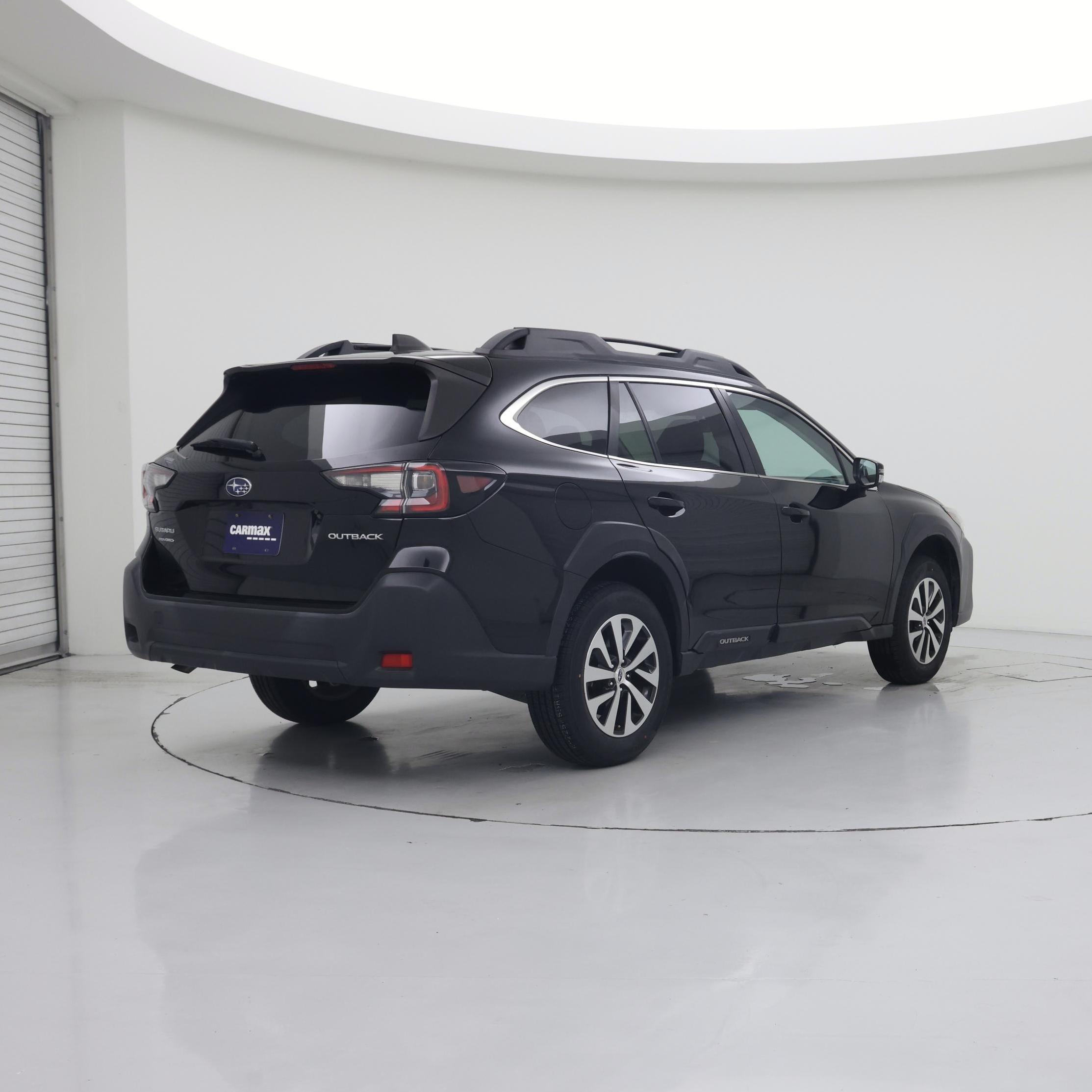 Thumbnail: 2023 Subaru Outback - 8