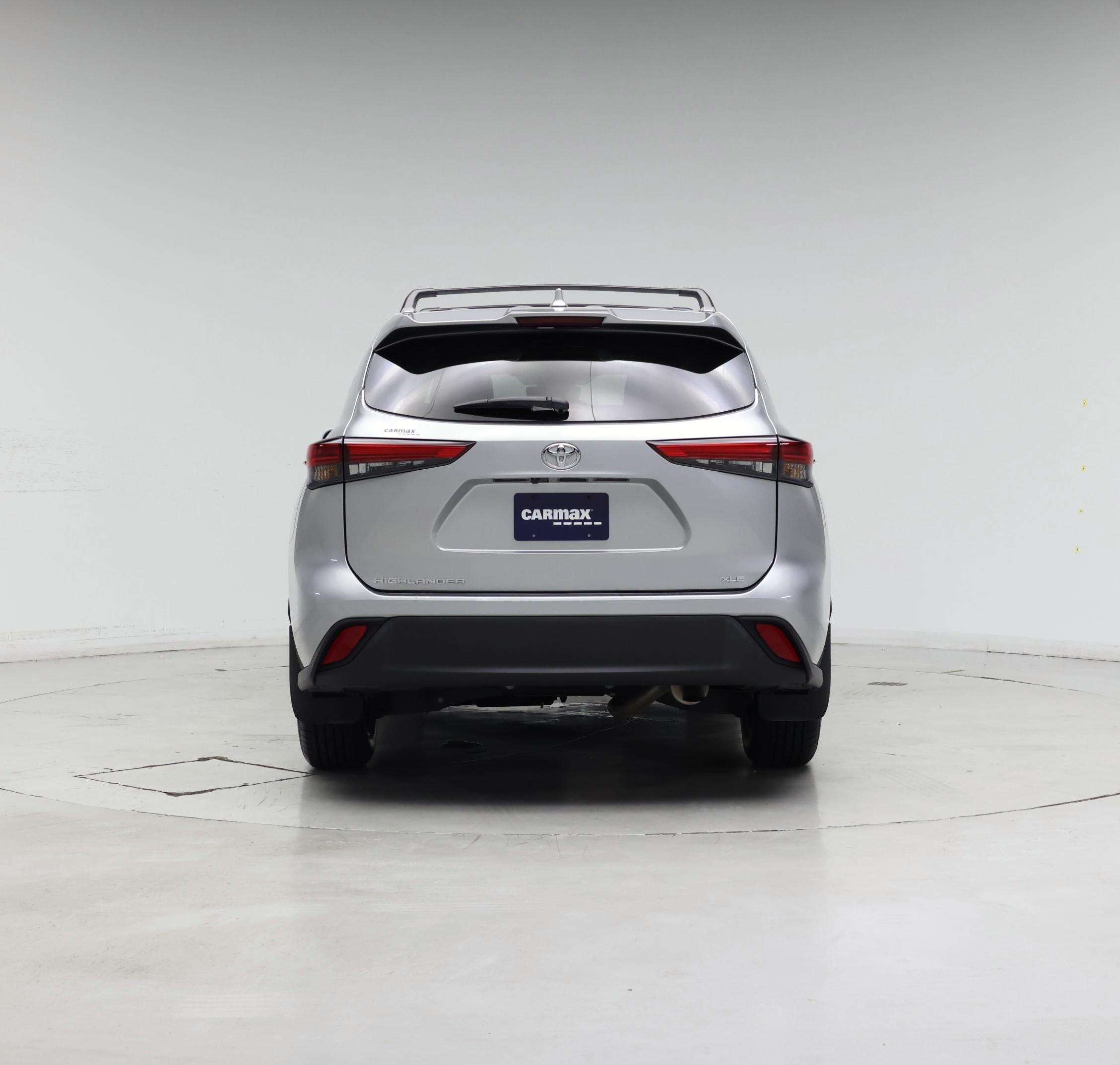 Thumbnail: 2023 Toyota Highlander - 6