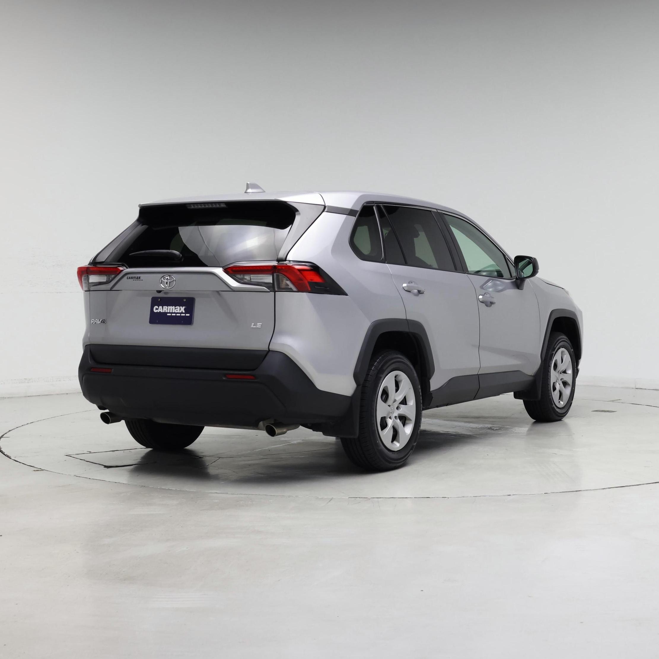 Thumbnail: 2024 Toyota RAV4 - 8