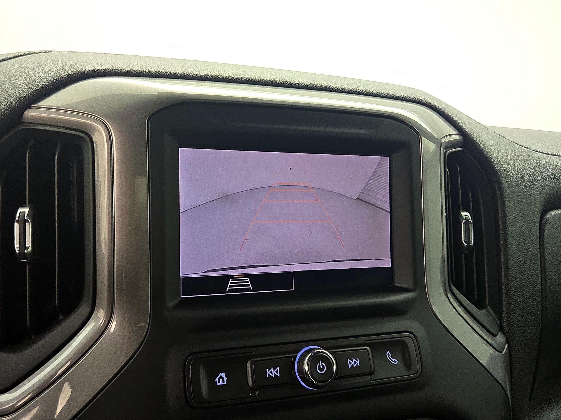 Thumbnail: 2022 Chevrolet Silverado 1500 - 14