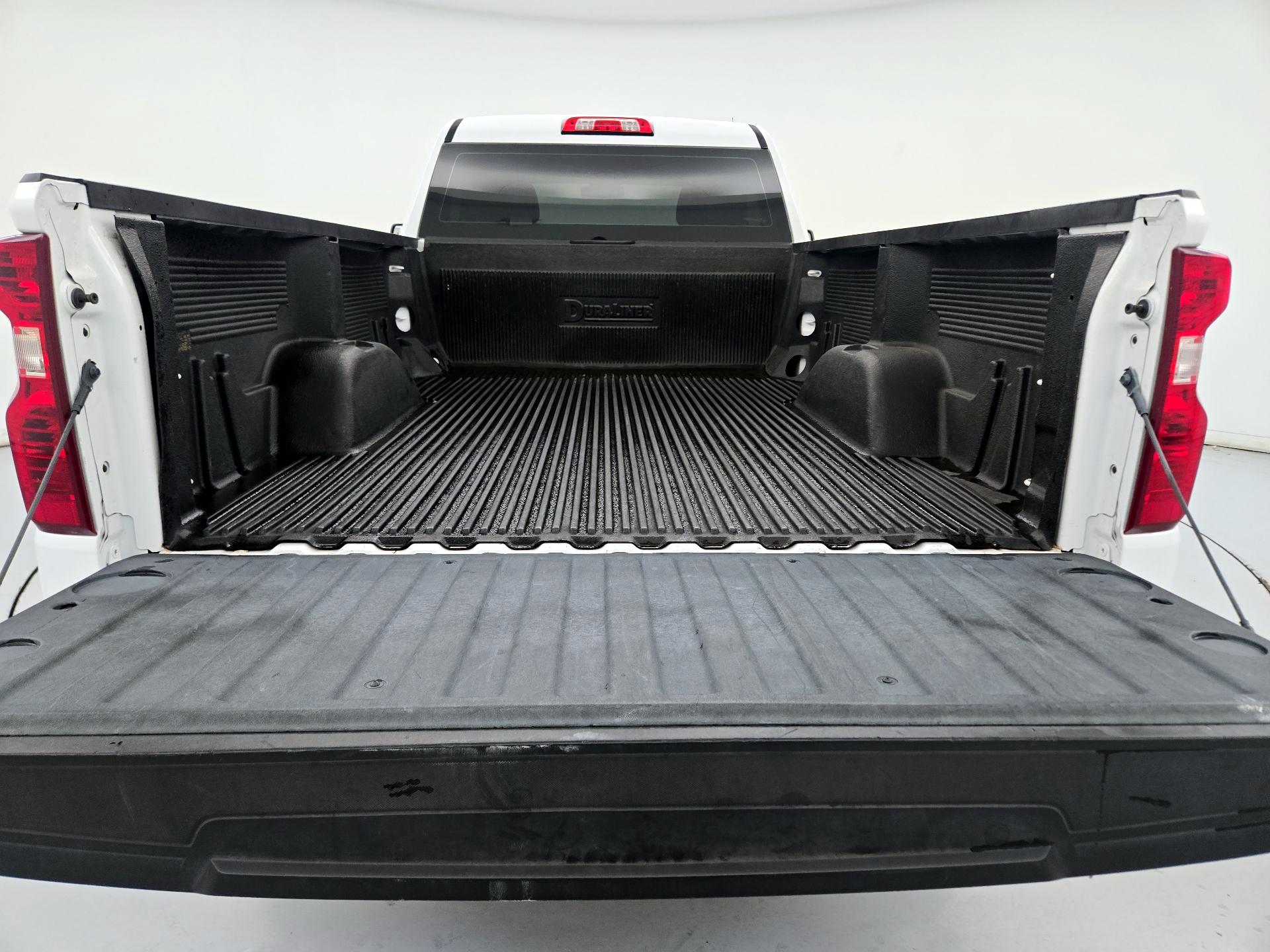 Thumbnail: 2022 Chevrolet Silverado 1500 - 19