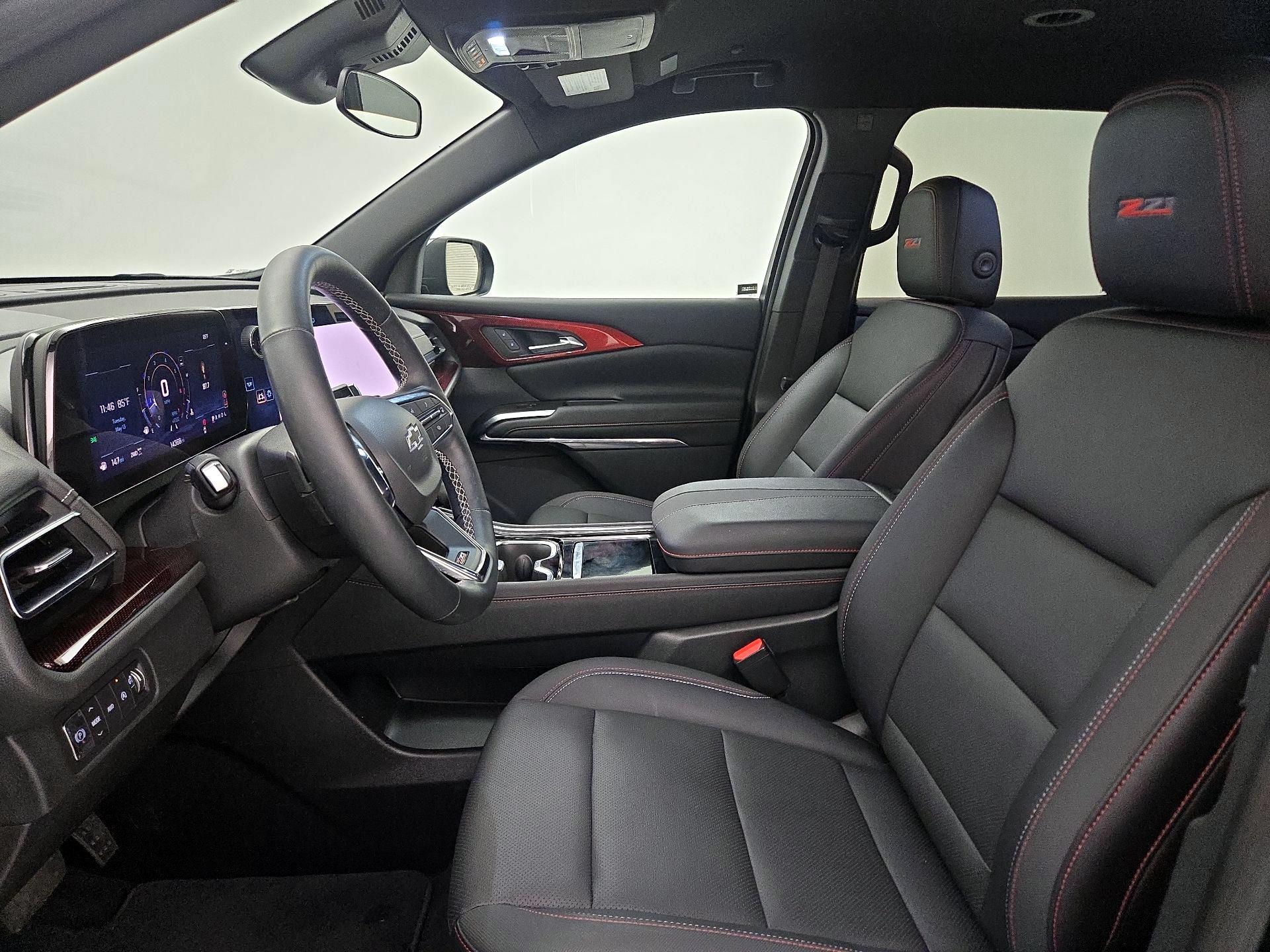 Thumbnail: 2025 Chevrolet Traverse - 11