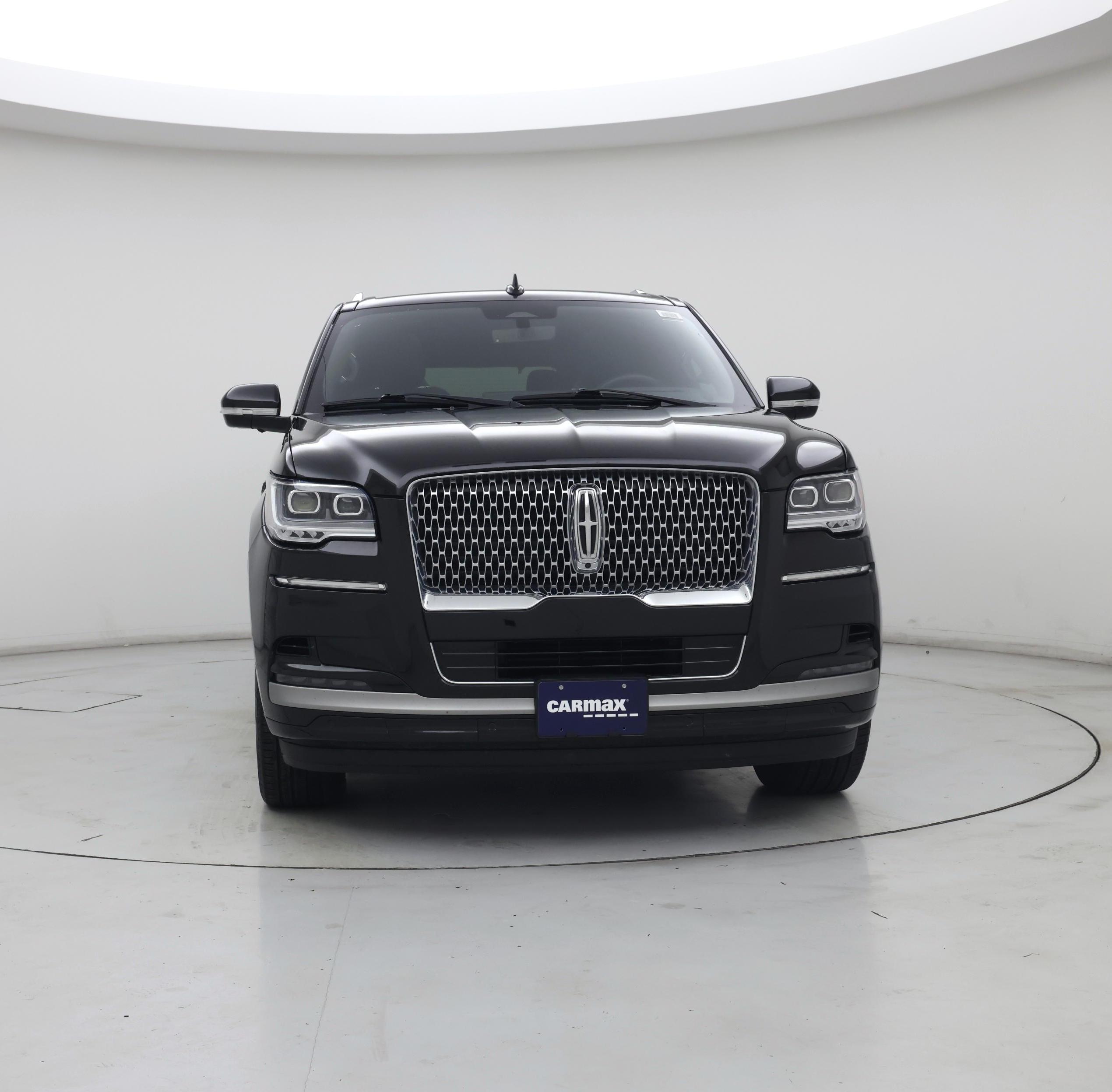 Thumbnail: 2024 Lincoln Navigator - 5